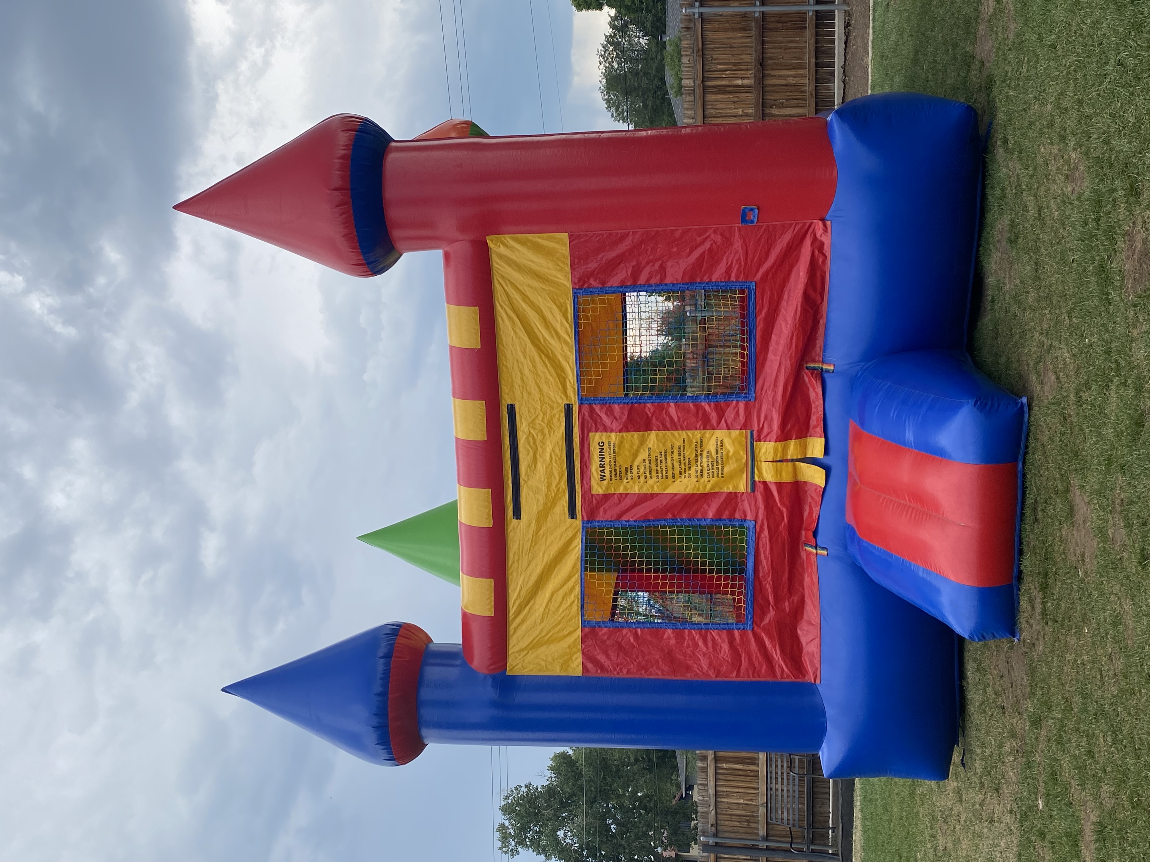 13' x 13' Traditional Bouncer