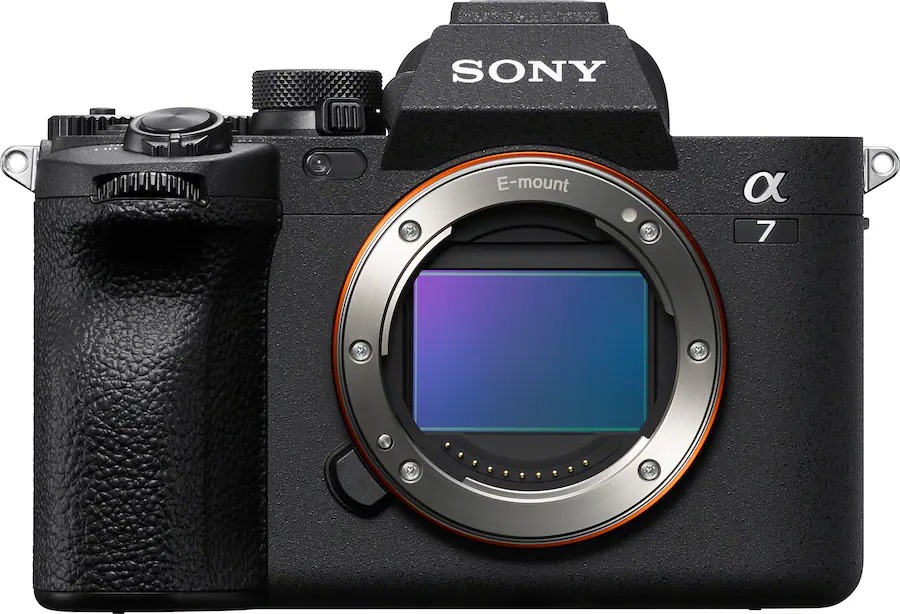 Sony - Alpha 7 IV 33MP Full-frame Mirrorless Interchangeable Lens Camera - (Body Only) - Black