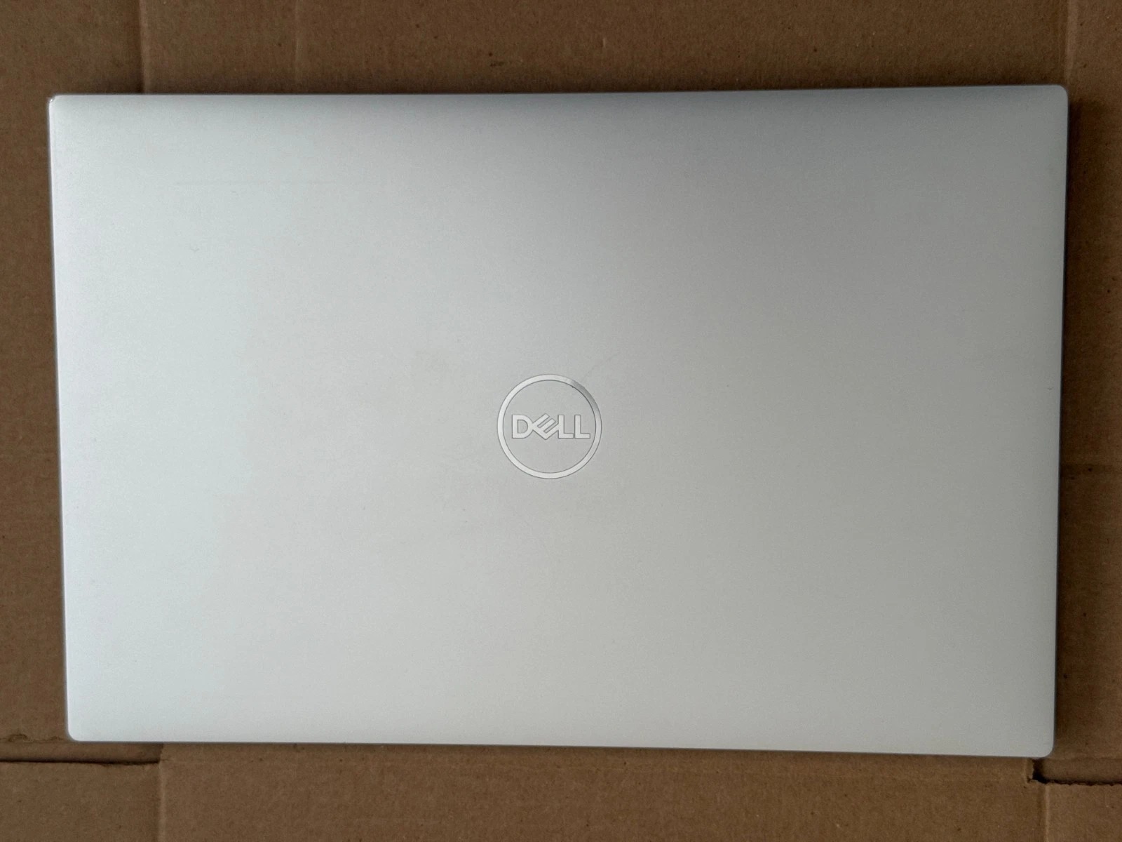 Dell XPS 15.6 9510 i9-11900H OLED 32GB 1TB SSD GeForce RTX 3050 Ti Touchscreen