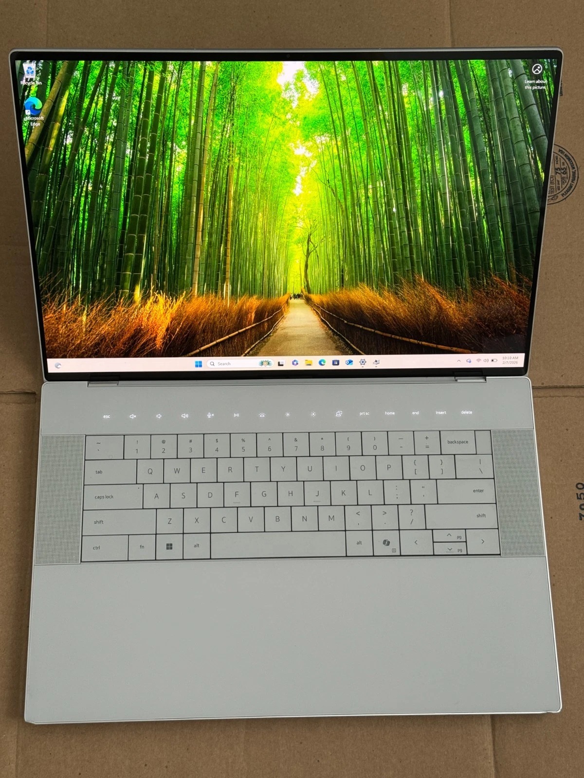 Dell XPS 16 9640 Laptop Ultra 9 185h CPU 64gb DDR5 1TB SSD 4060 GPU OLED 4k