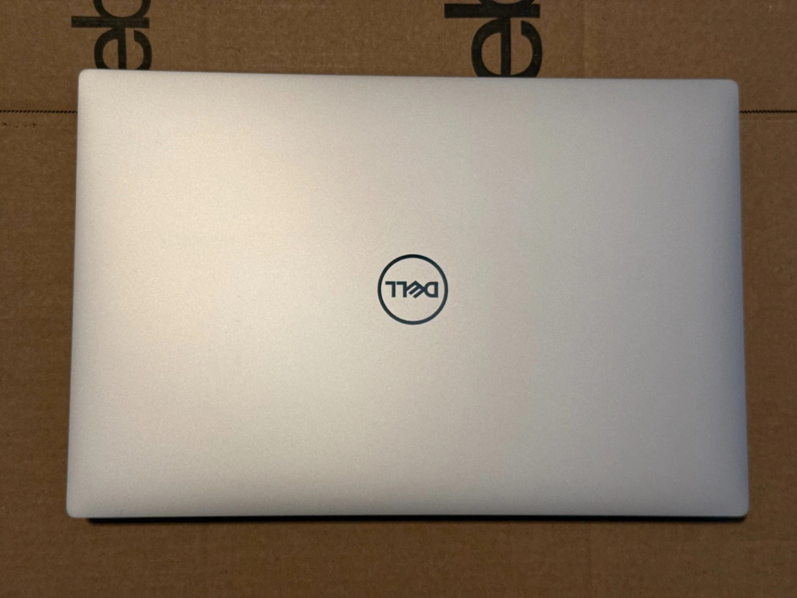 Dell XPS 16 9640 Laptop Ultra 9 185h CPU 64gb DDR5 1TB SSD 4060 GPU OLED 4k