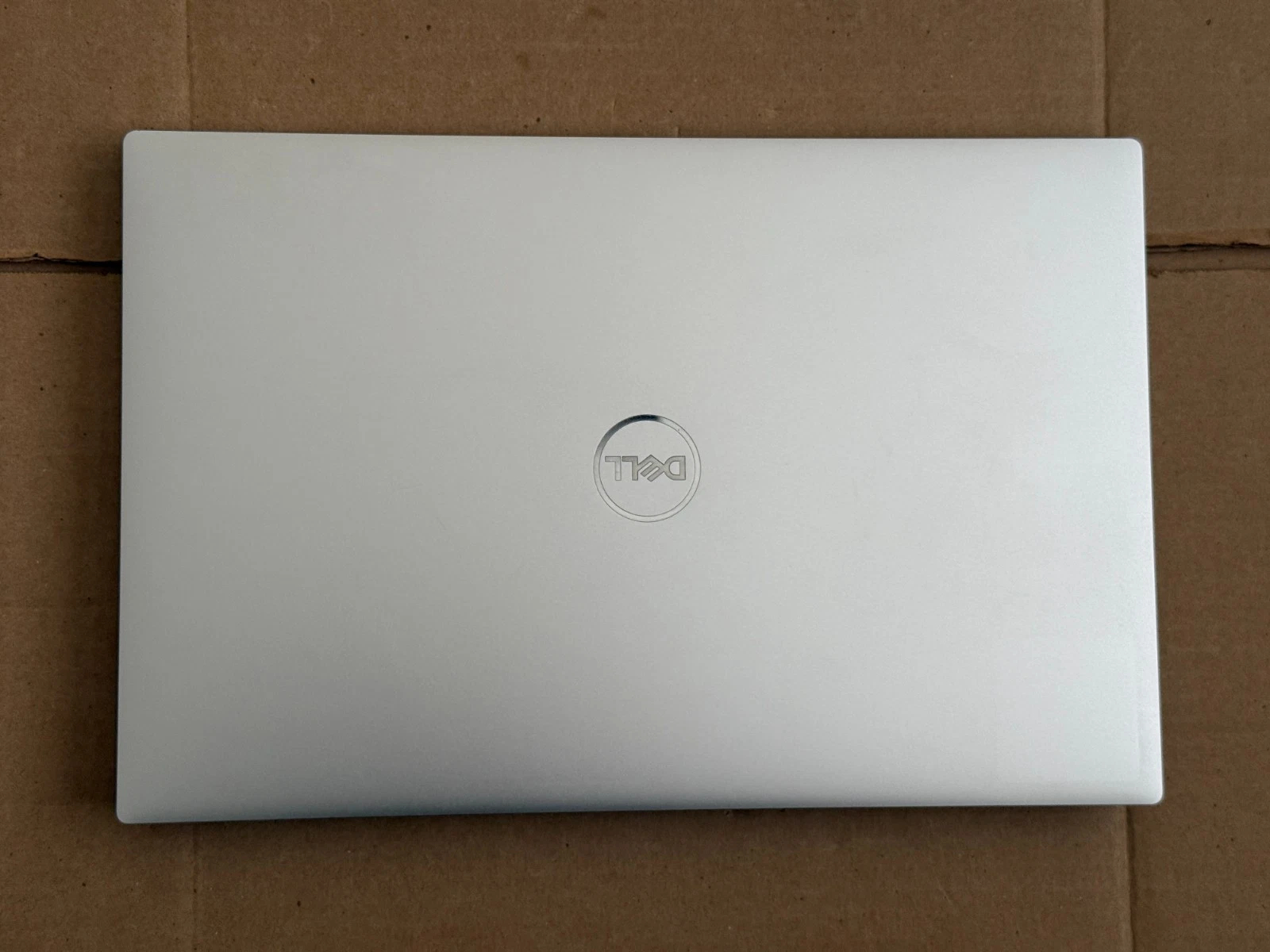 Dell XPS 15.6 9510 i9-11900H OLED 32GB 1TB SSD GeForce RTX 3050 Ti Touchscreen