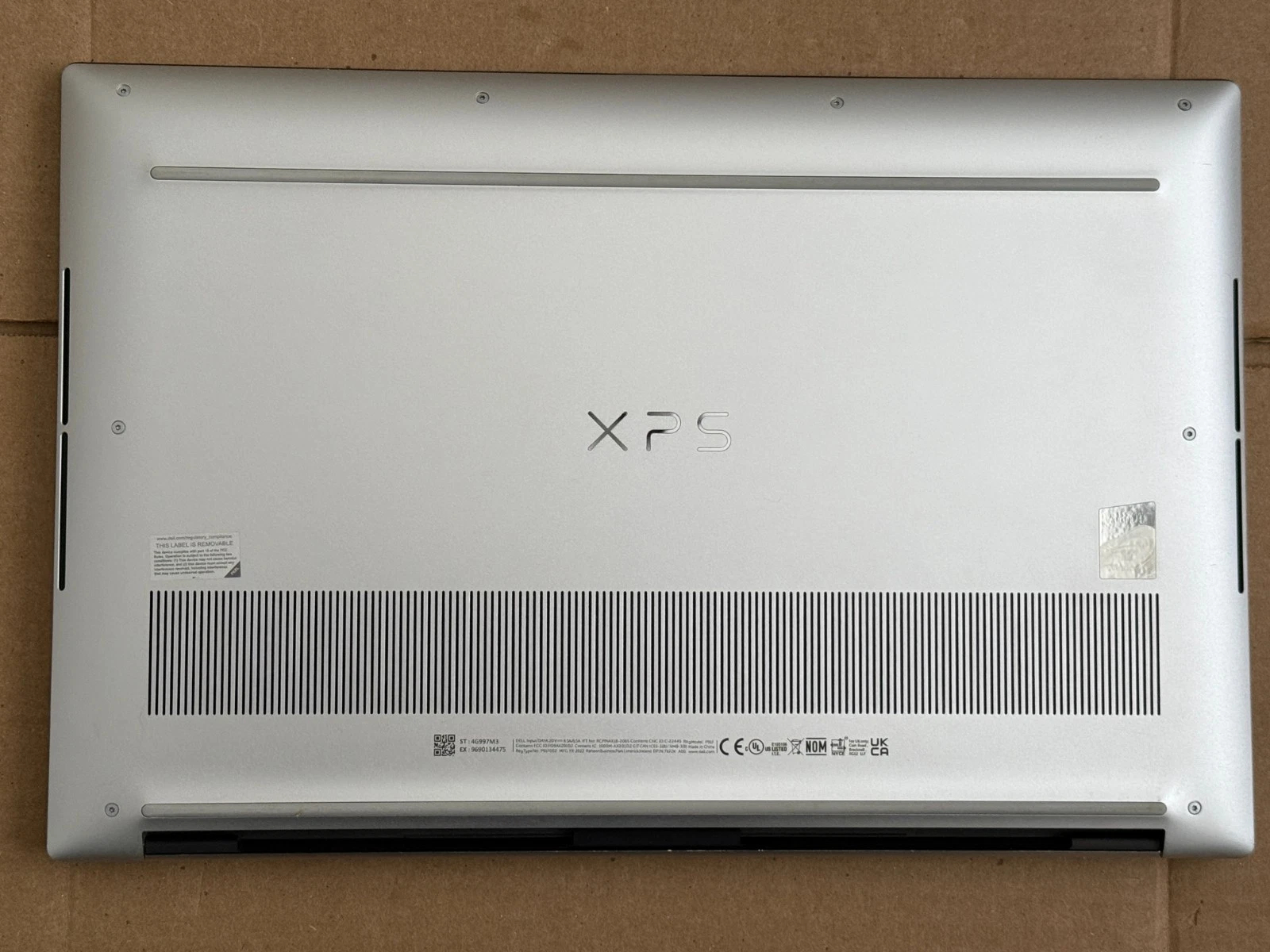 Dell XPS 15.6 9510 i9-11900H OLED 32GB 1TB SSD GeForce RTX 3050 Ti Touchscreen