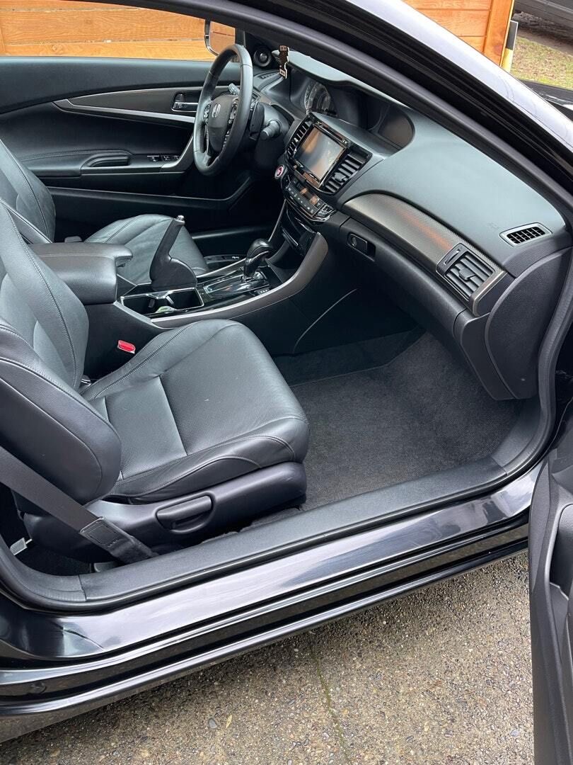 Bronze Detail Package