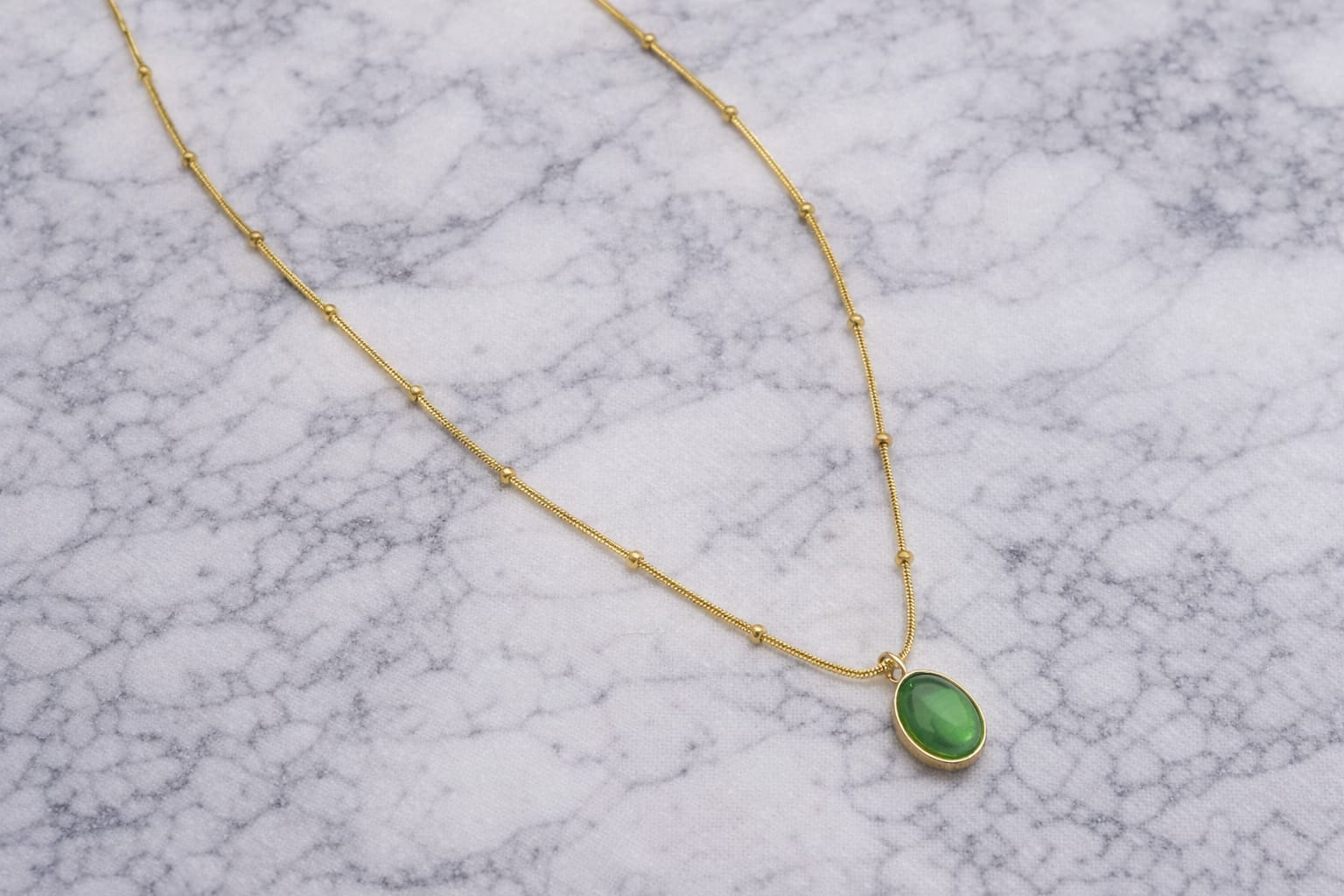 Elegant Gold Chain Necklace