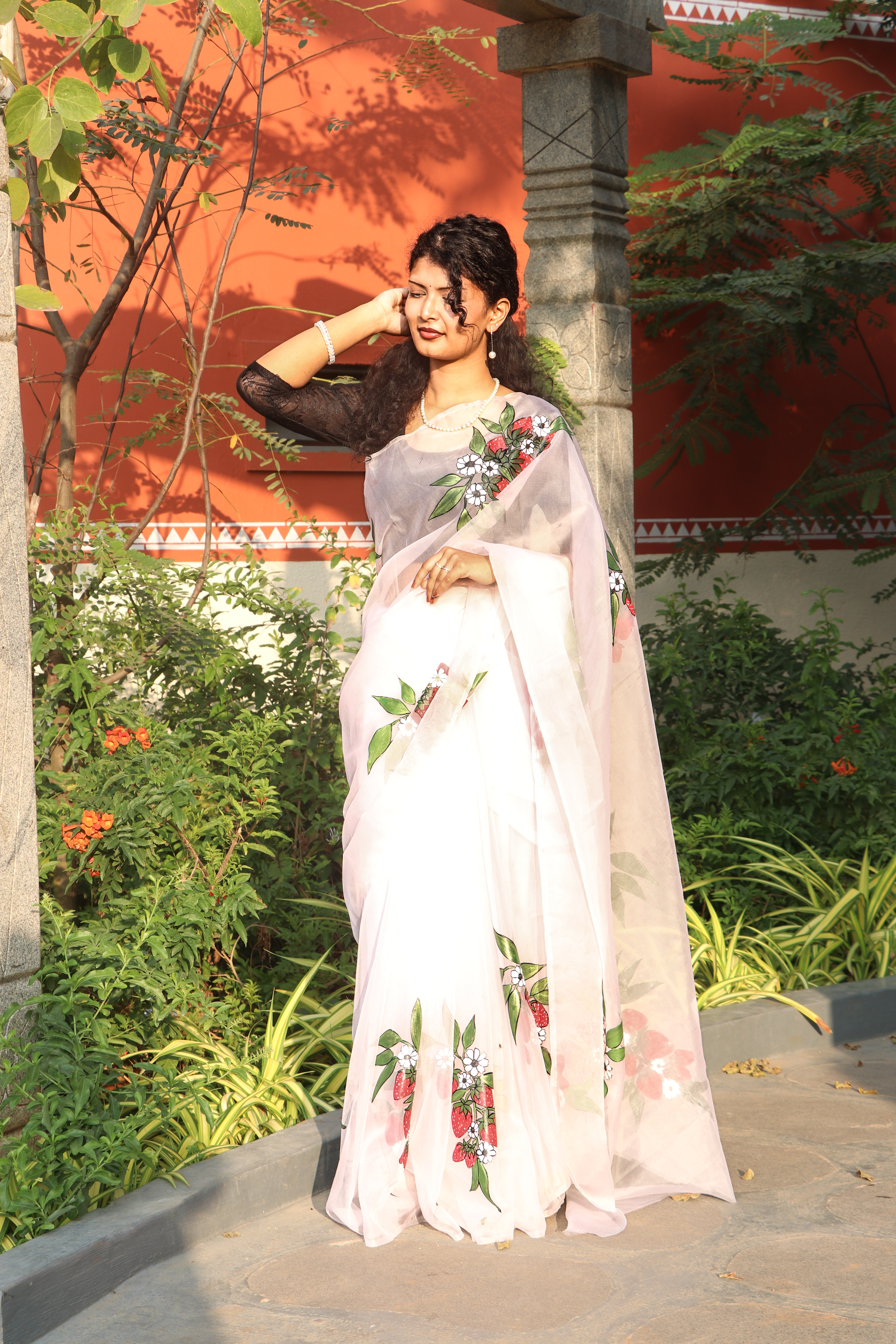 Strawberry Whispers Saree