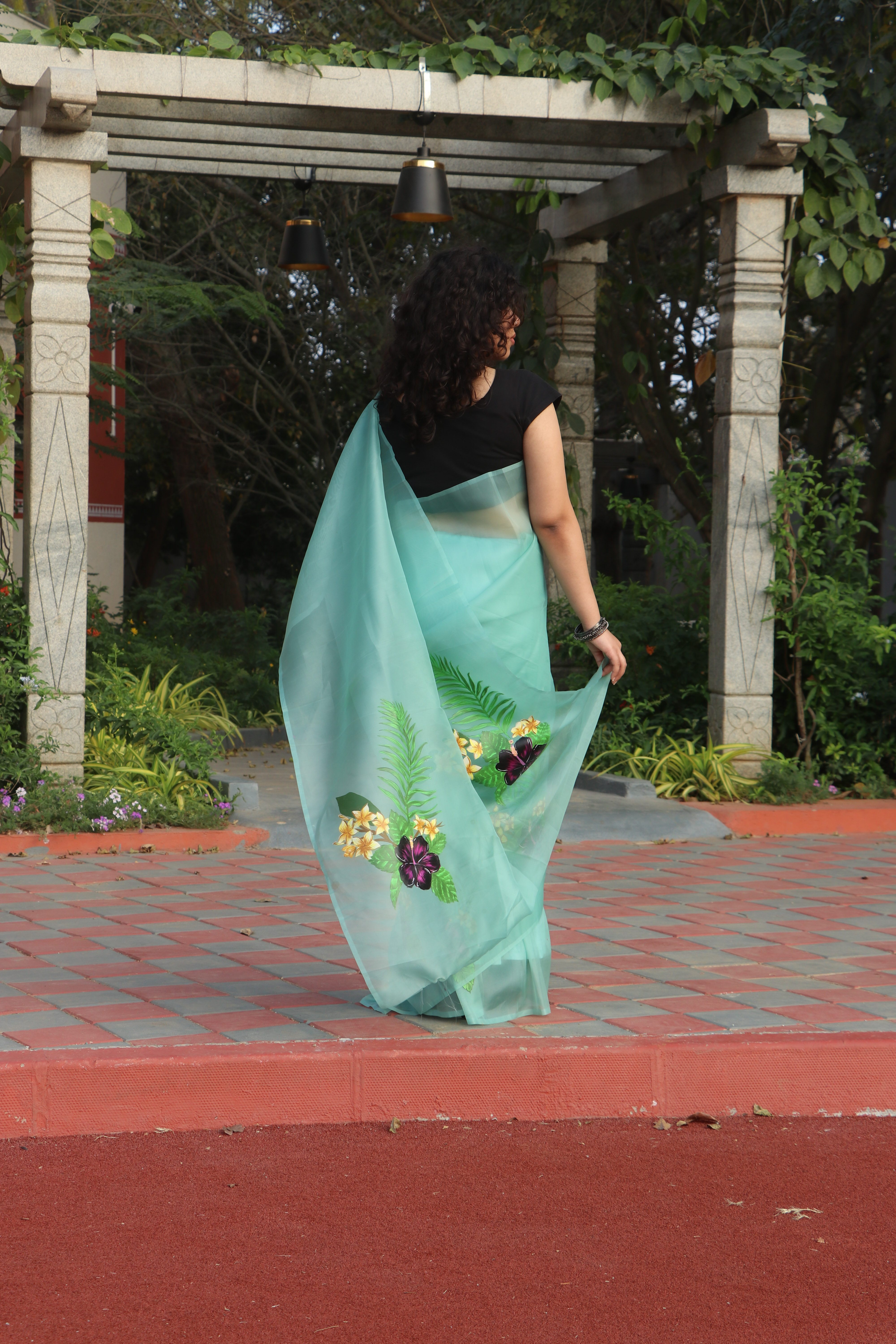 Tropical Bloom Saree