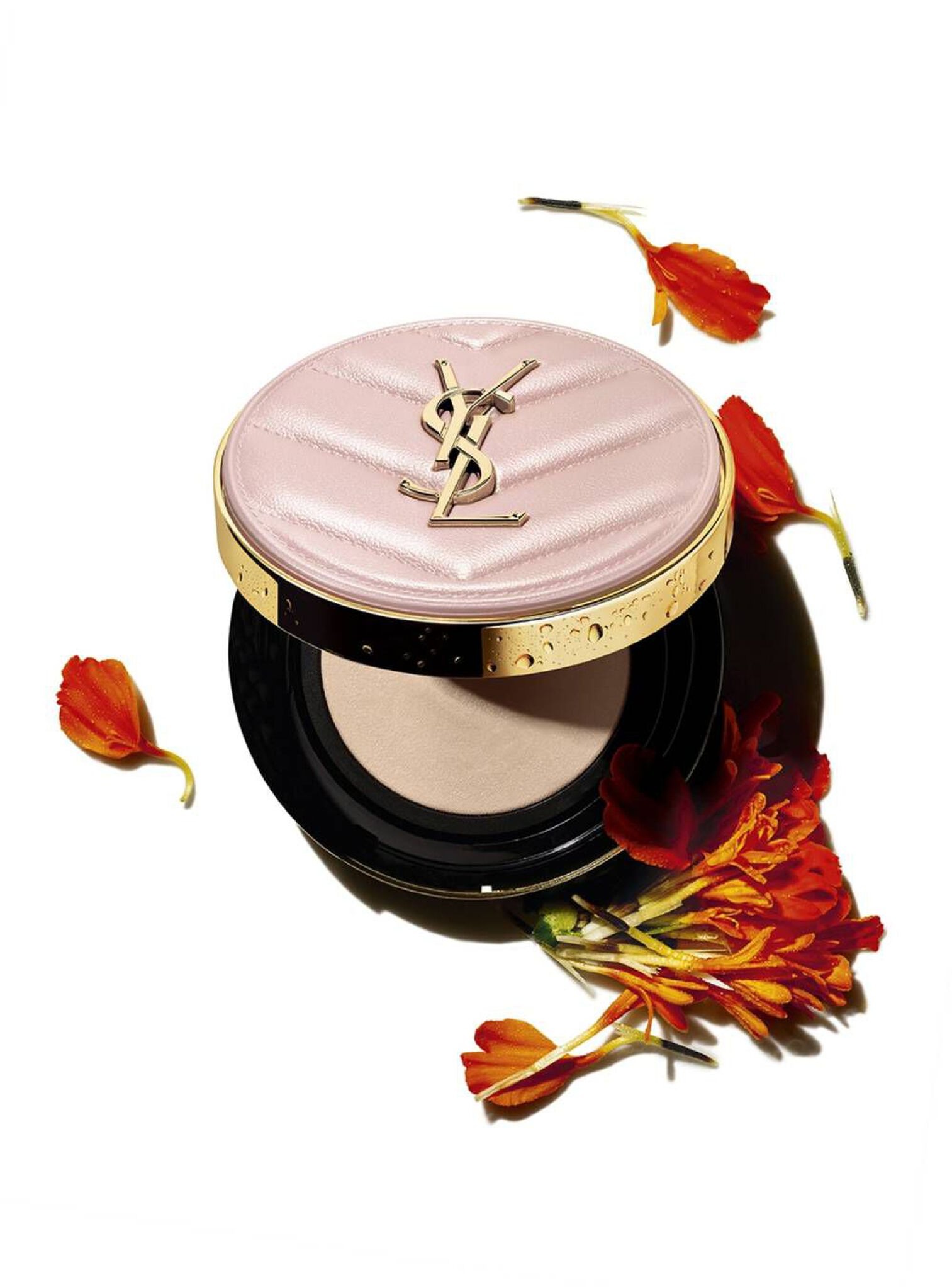 TOUCHE ÉCLAT GLOW-PACT CUSHION SPF50+/PA++++