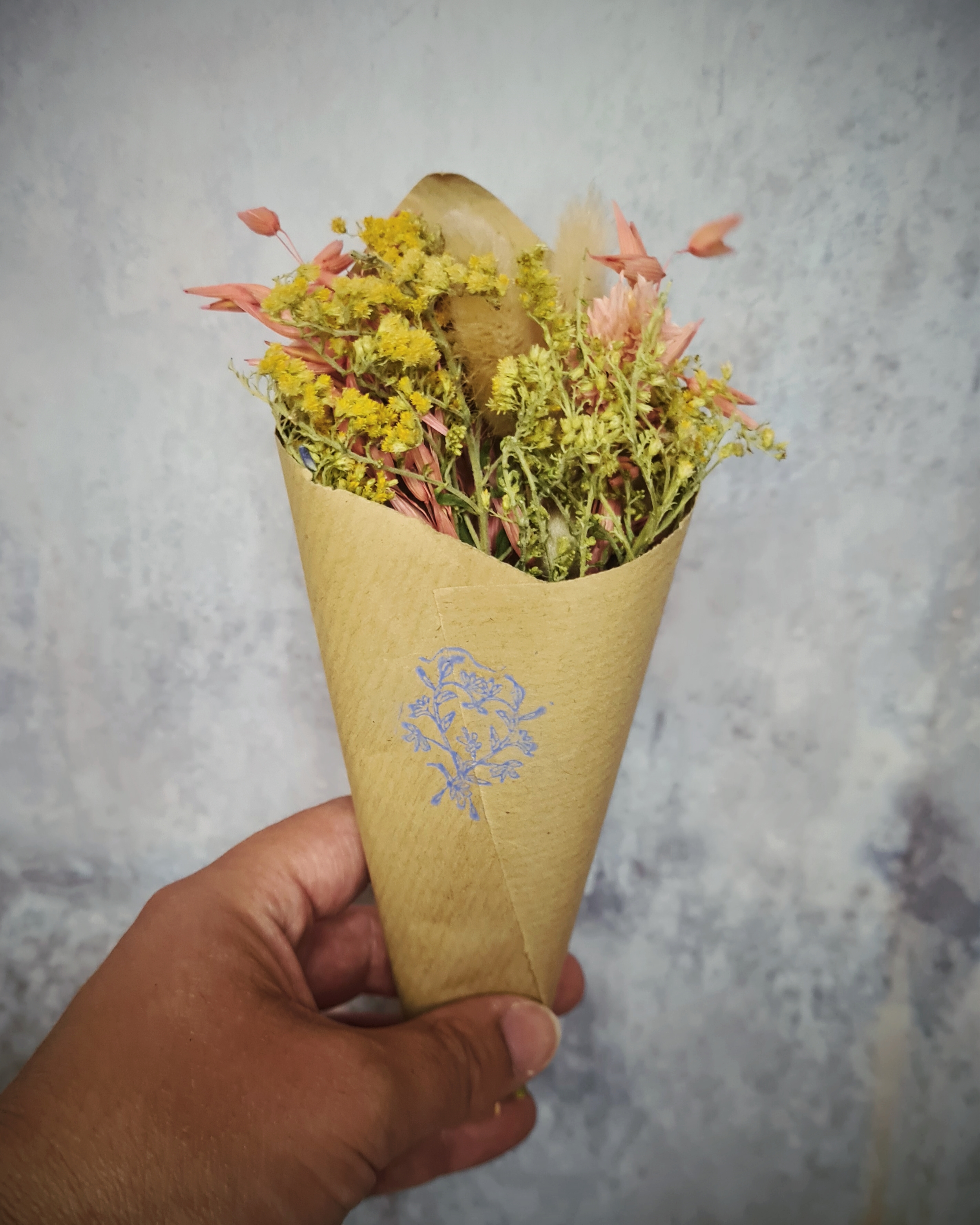 Mini Wrapped Dried Flower Bunches
