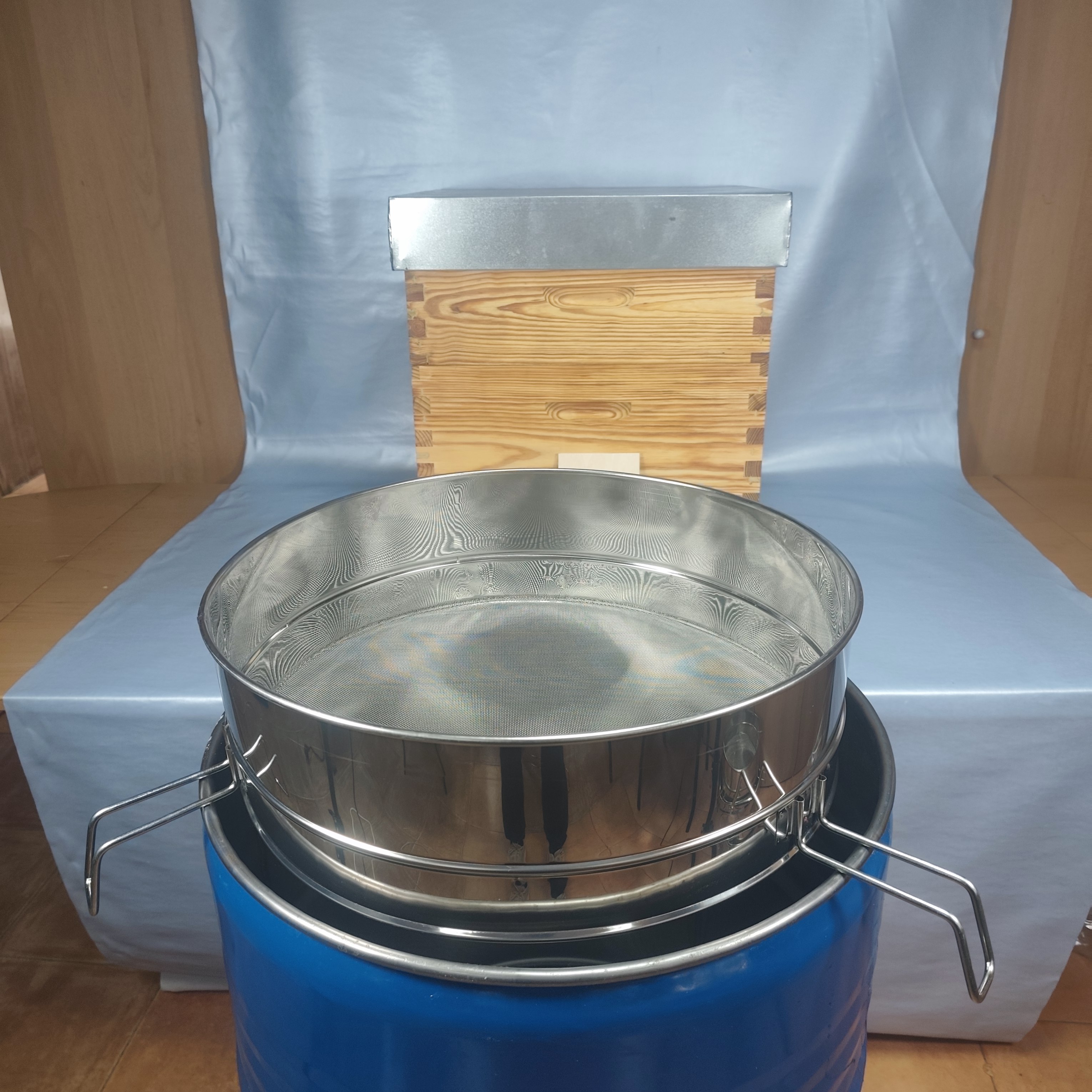 Stainless Steel Honey Filter/Strainer - Fine Mesh - 45 cm