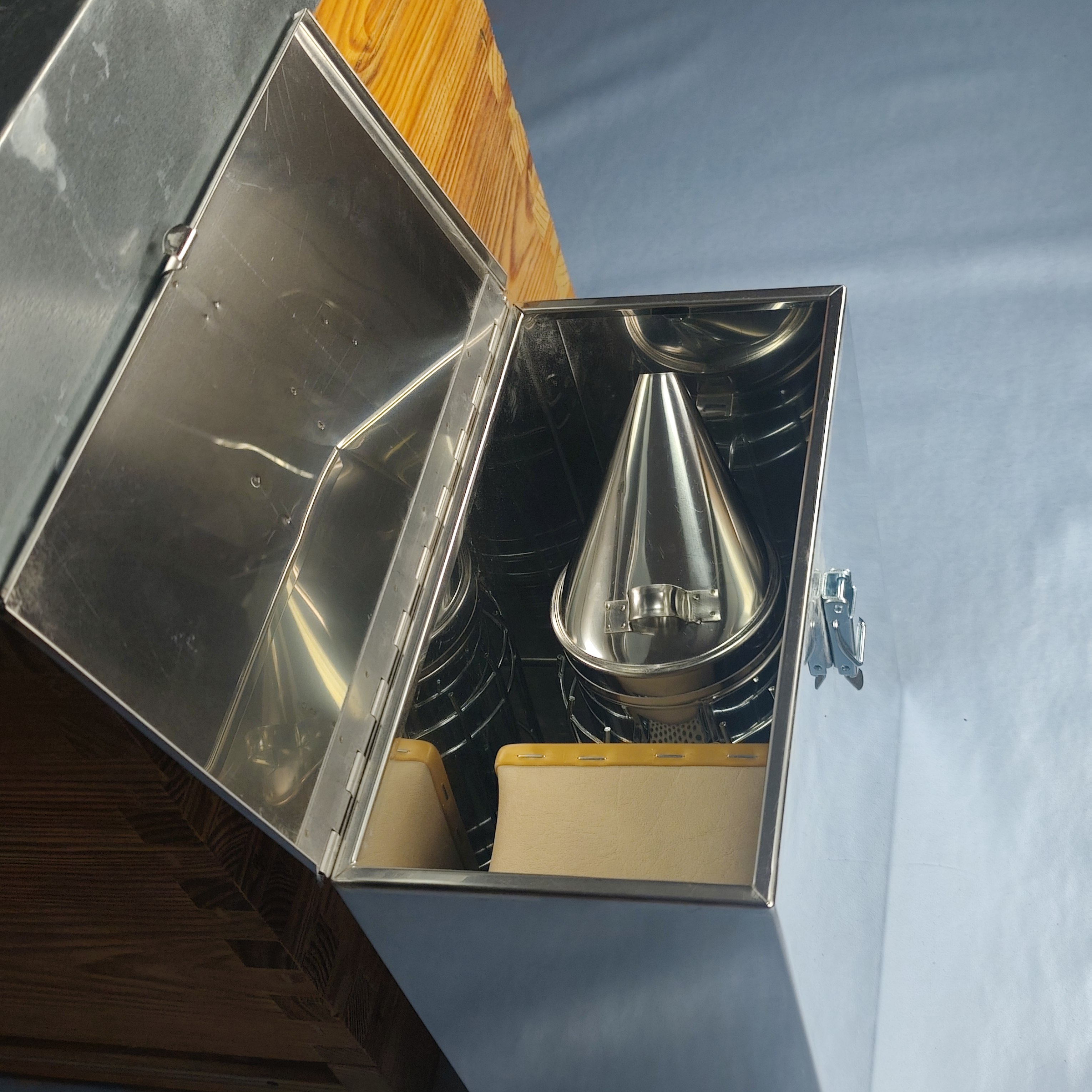 Caixa inox para transporte fumigador