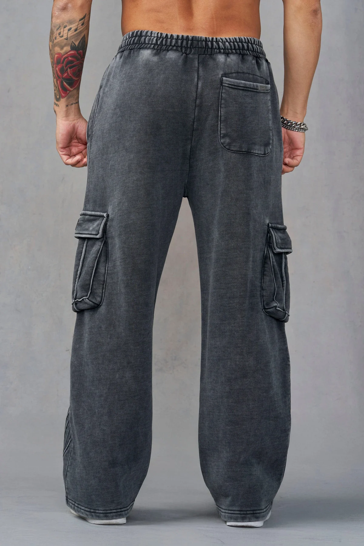 2131 - Batman Armored Sweats