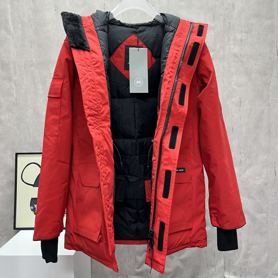 Canada Goose Expedition Parka - RED