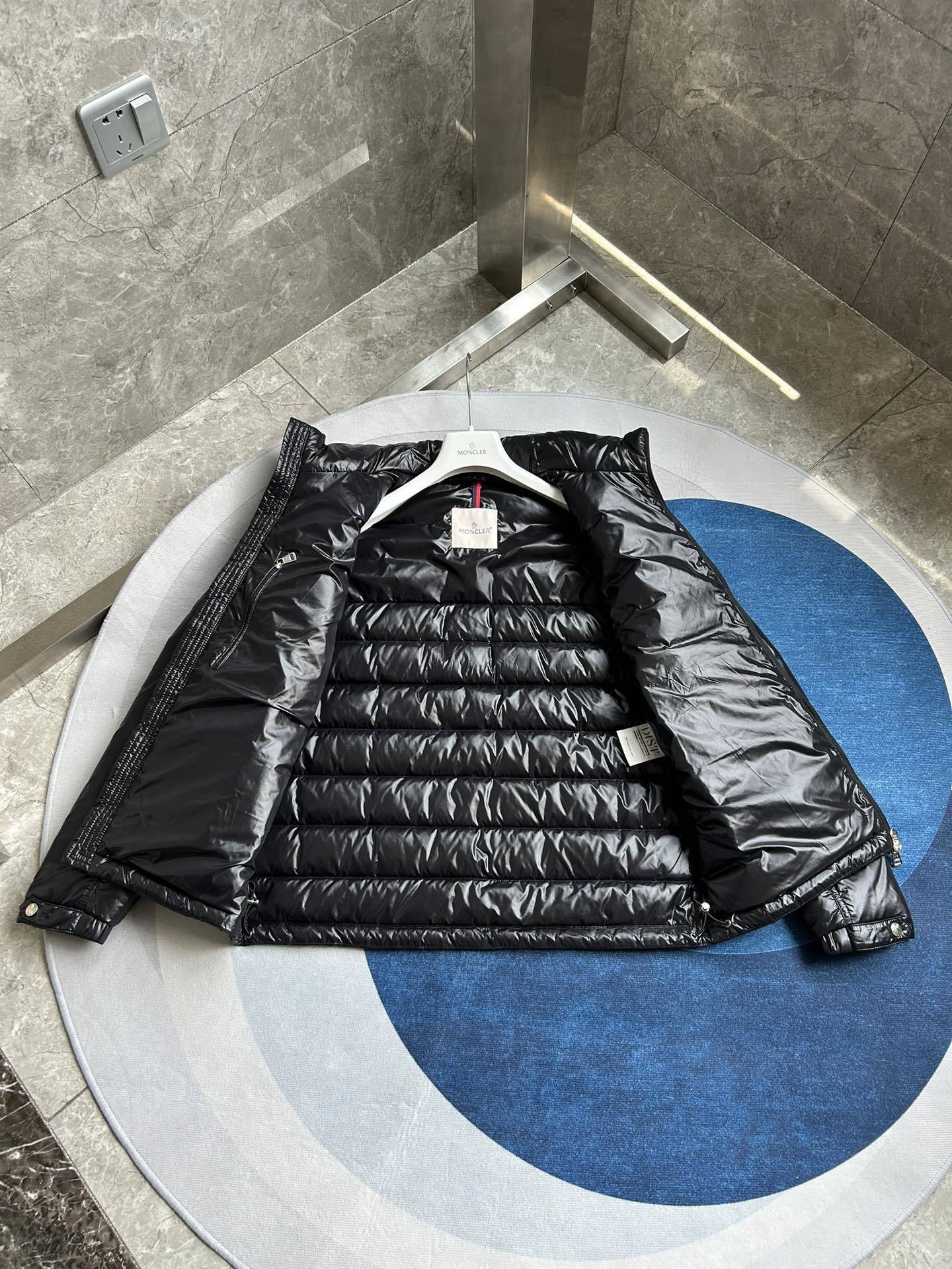 Moncler Maya Giubbotto Jacket