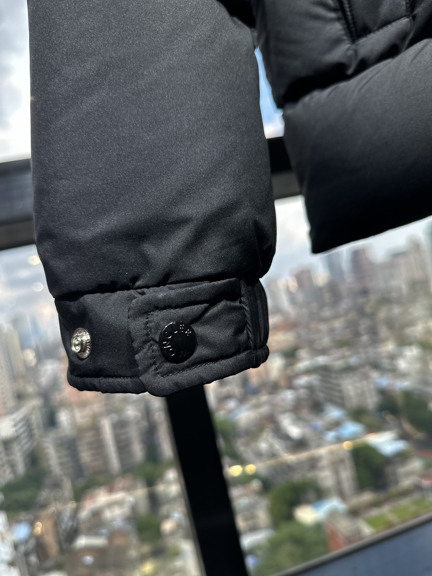 Moncler Maya 70 Hooded Short Down Jacket