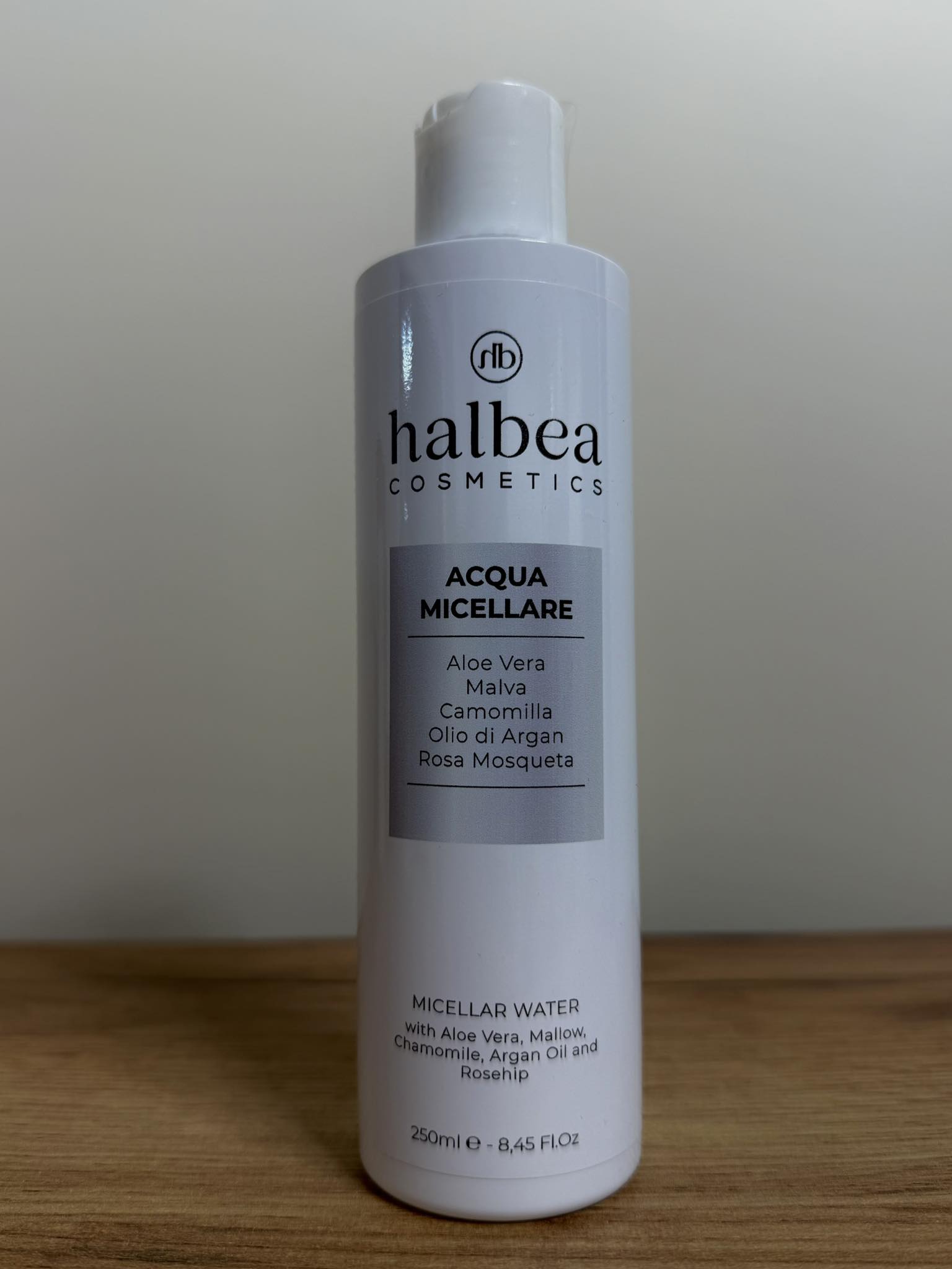 Micelinis vanduo su 5 aktyviais ingredientais - 250 ml