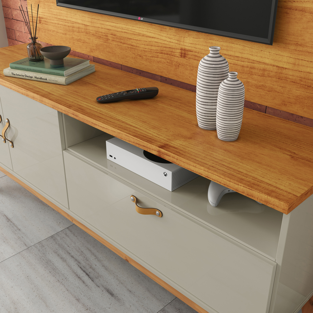 Rack Sirius 2 Portas 1,60Cm  Pés de Madeira e Puxadores de Couro Off White/Cinamomo