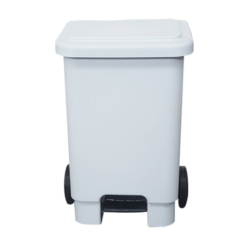 Lixeira 100 litros c/ pedal e rodas