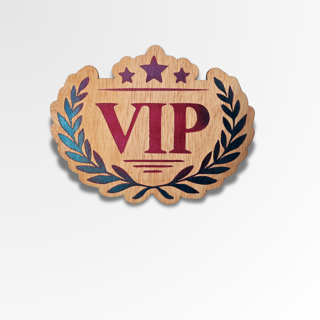 Decoración de pared "VIP"- Madera natural