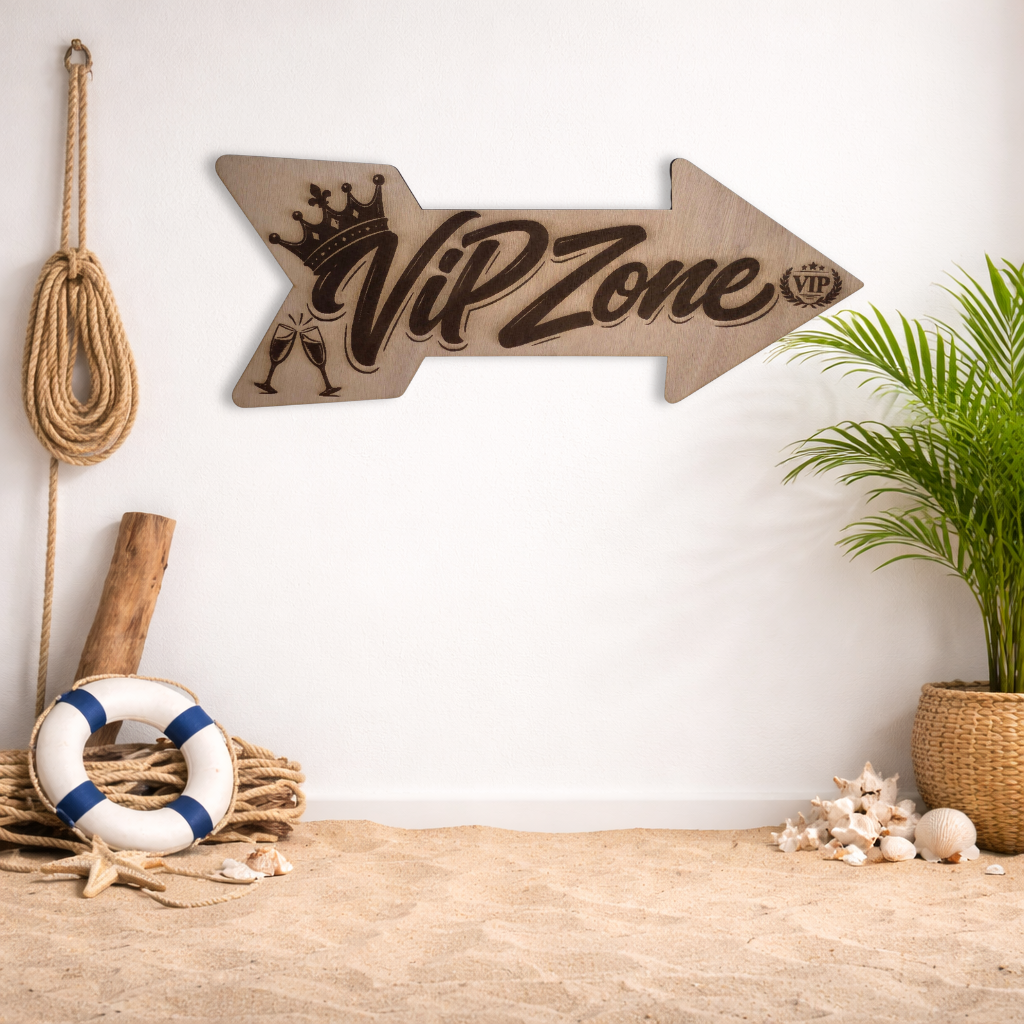 Cartel decorativo de madera “VIP Zone”