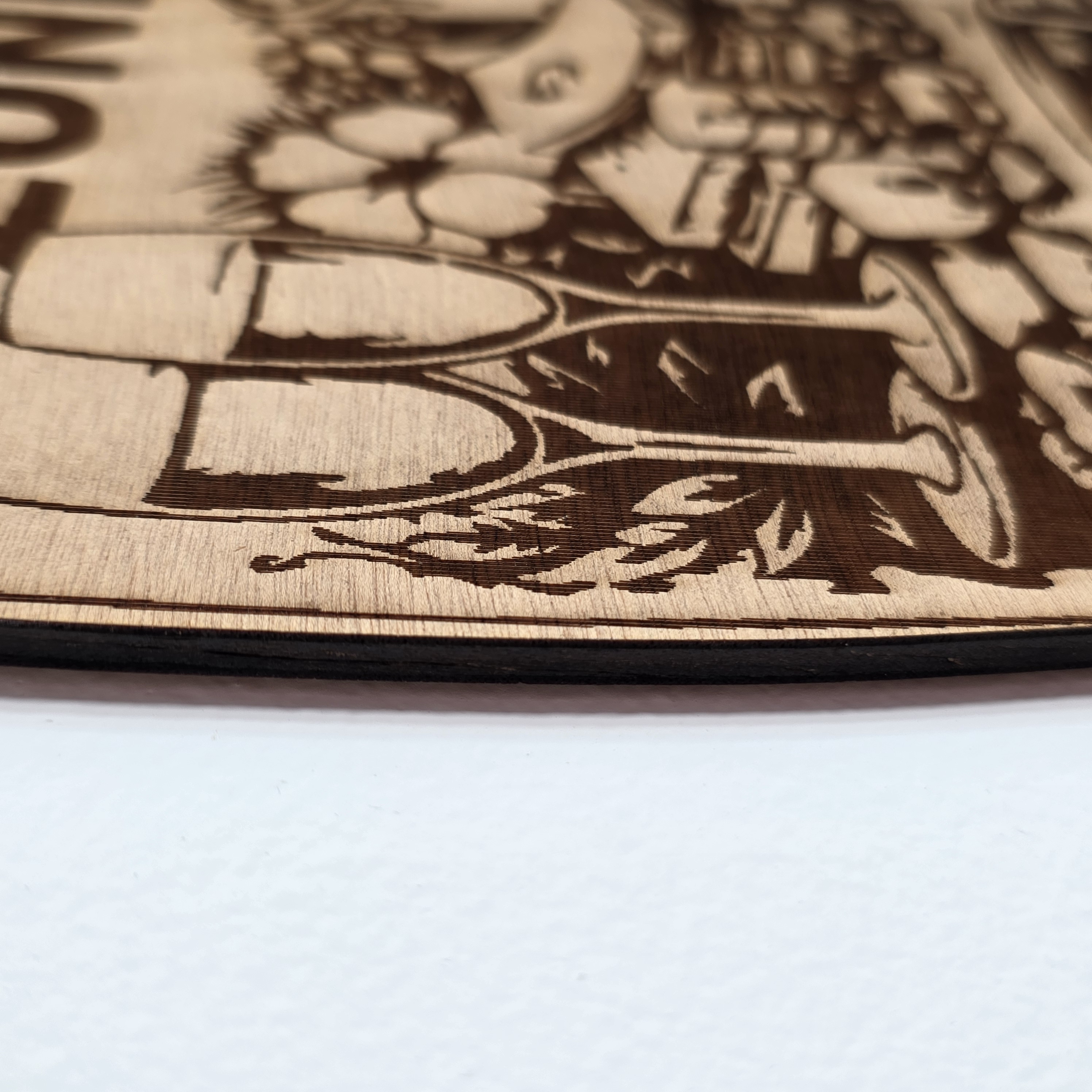 Tabla Surf decorativa de madera "VIP Zone"