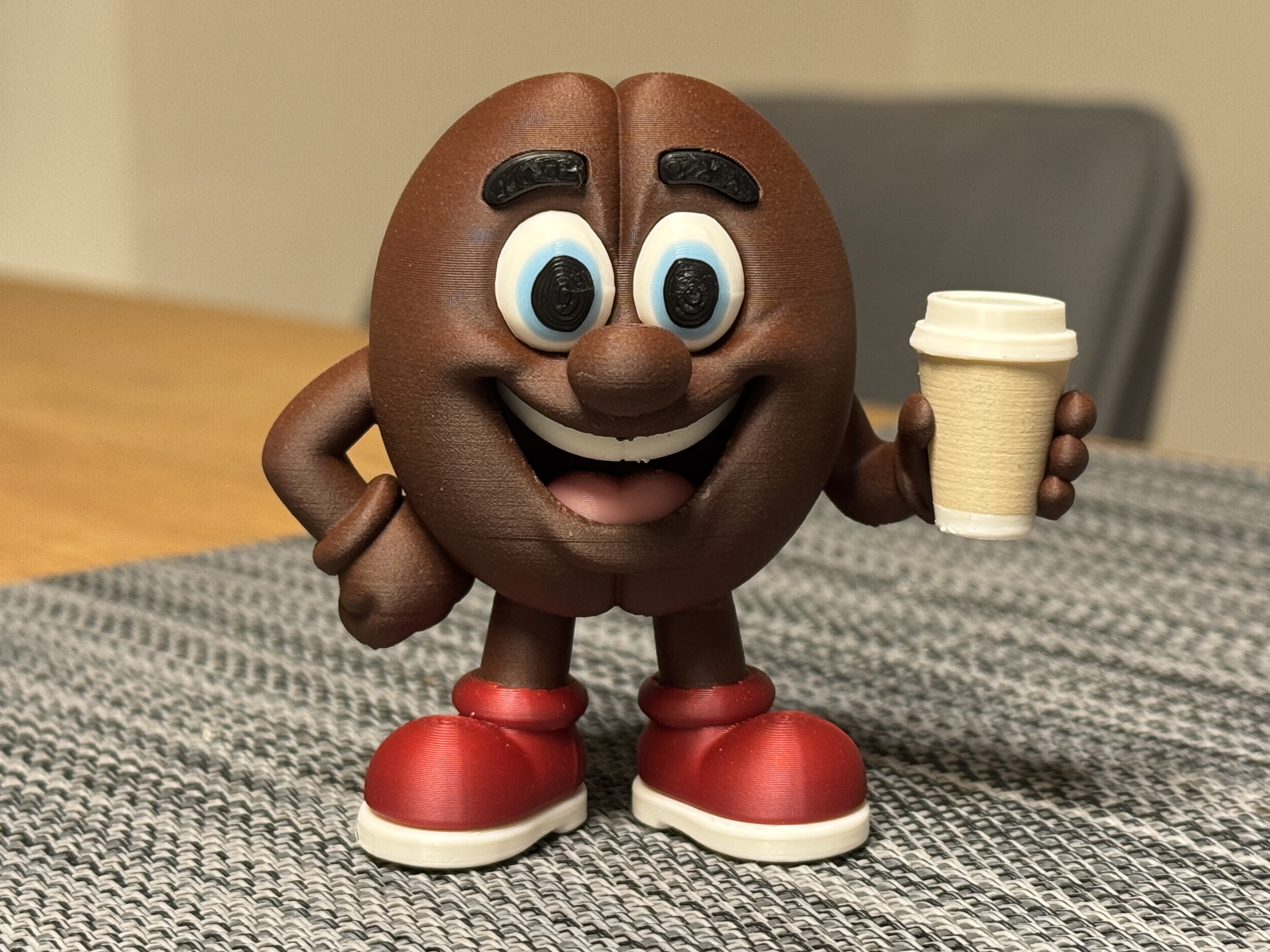 Neşeli Kahve Çekirdeği Figürü