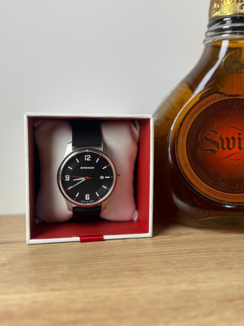 Wenger Men's Analog Watch