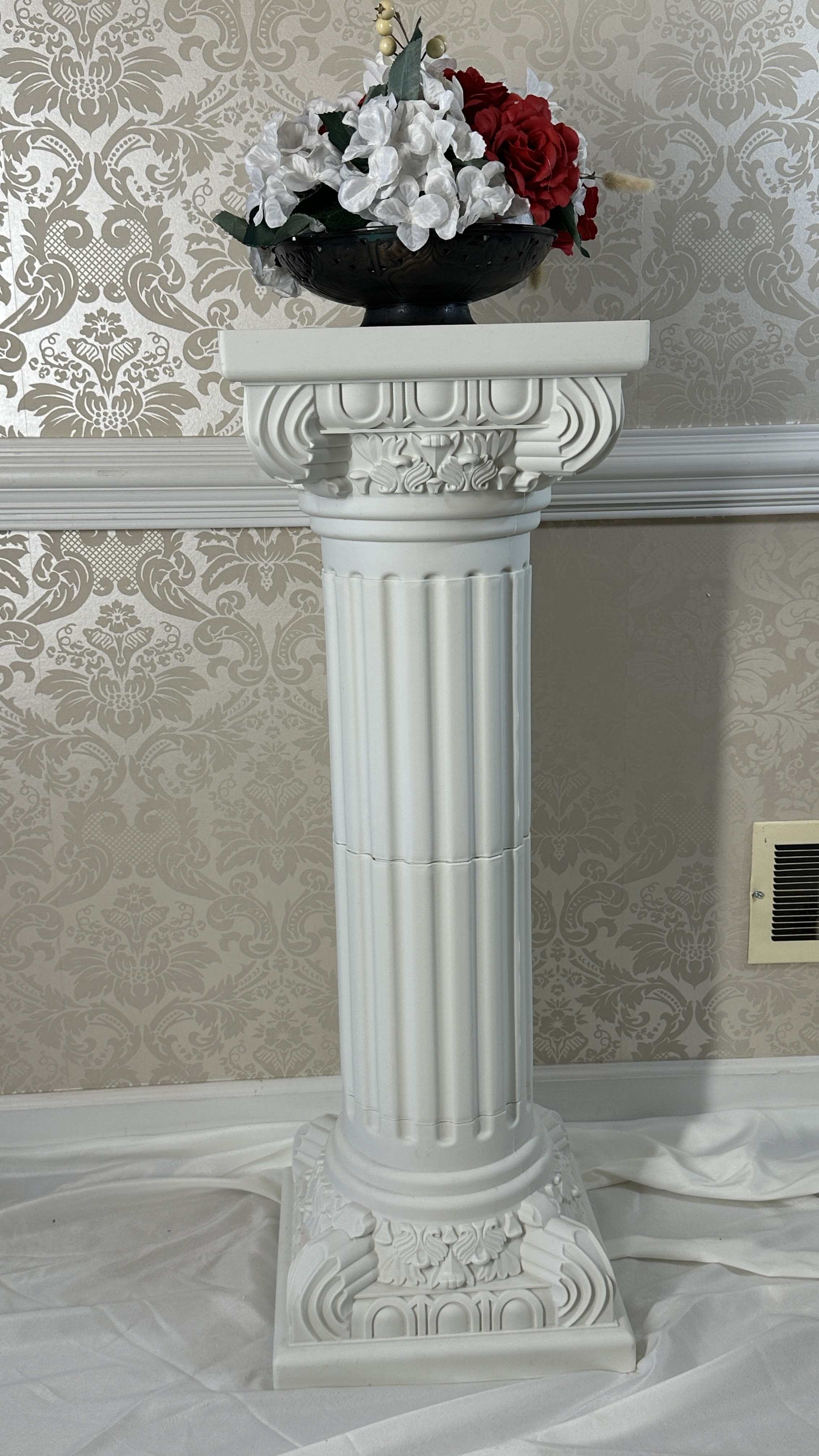 Classic White Pedestal Stand