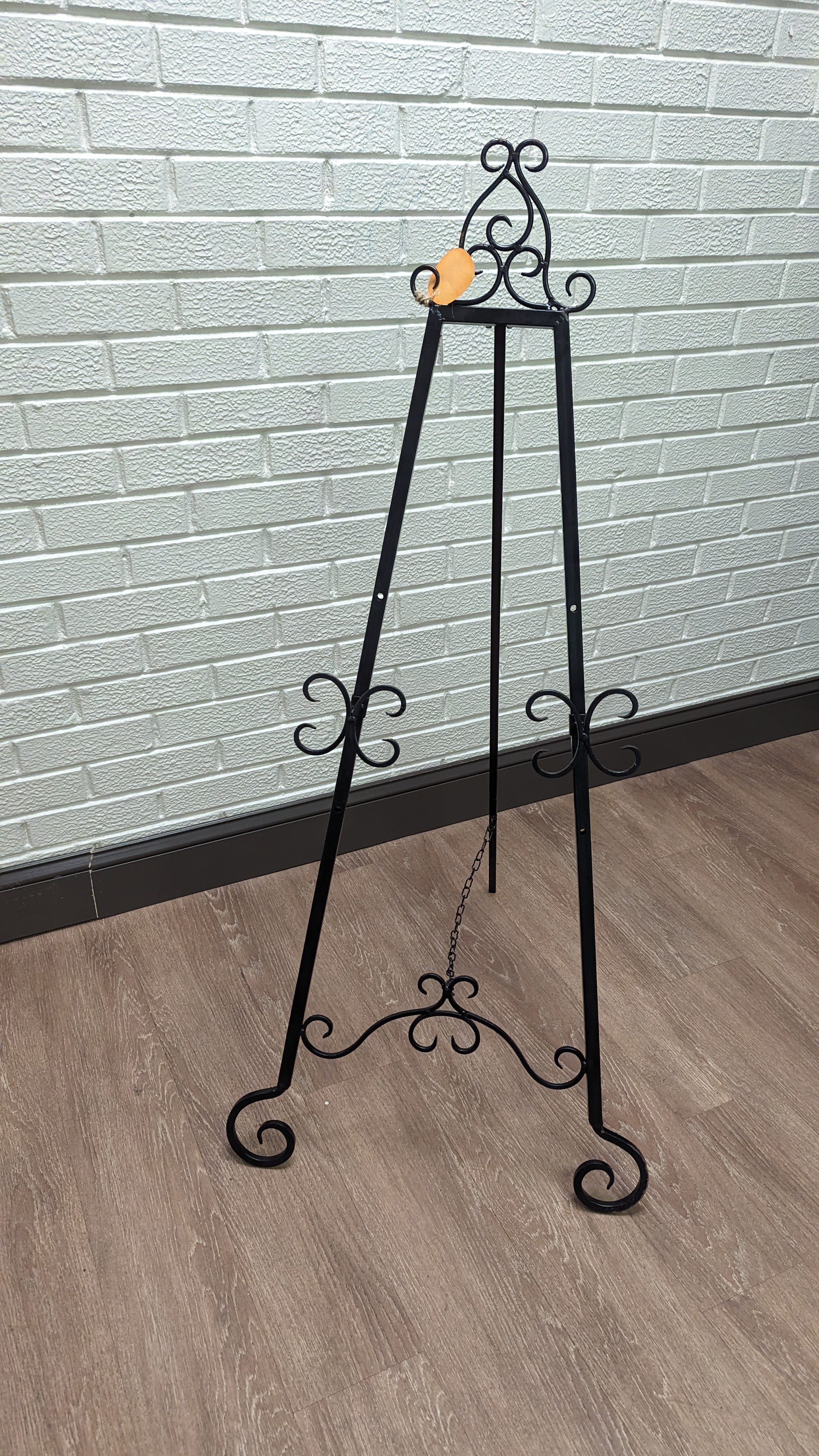 Decorative Metal Easel