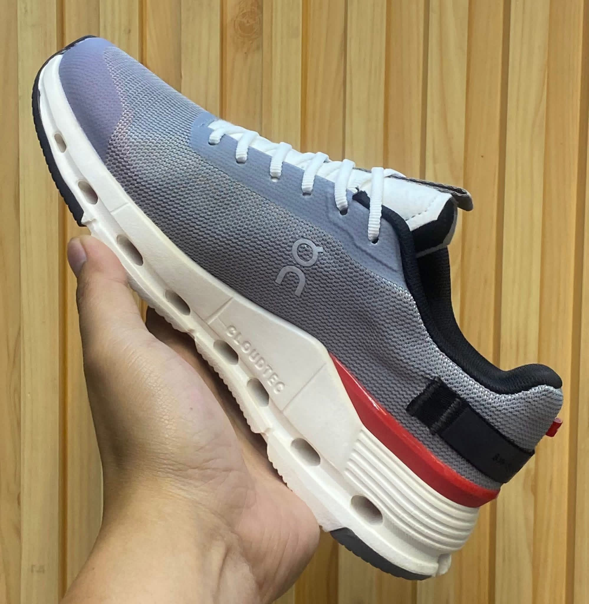 On Cloudnova Form 2 light gray