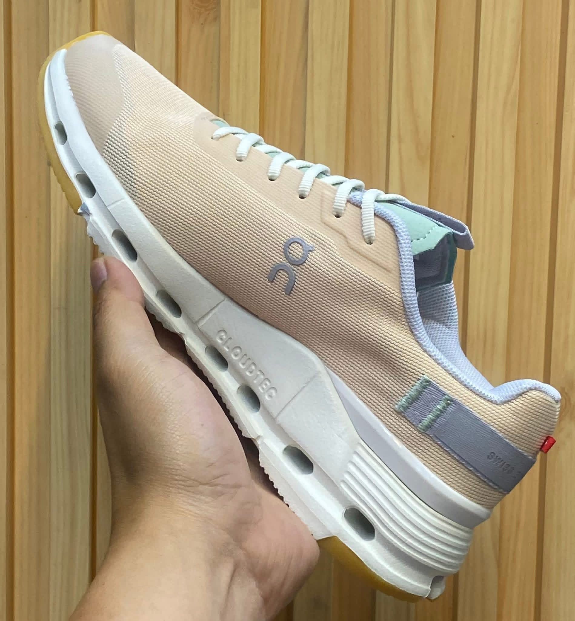 On Cloudnova Form 2 light yellow