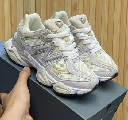 New Balance 9060 white yellow Sneakers