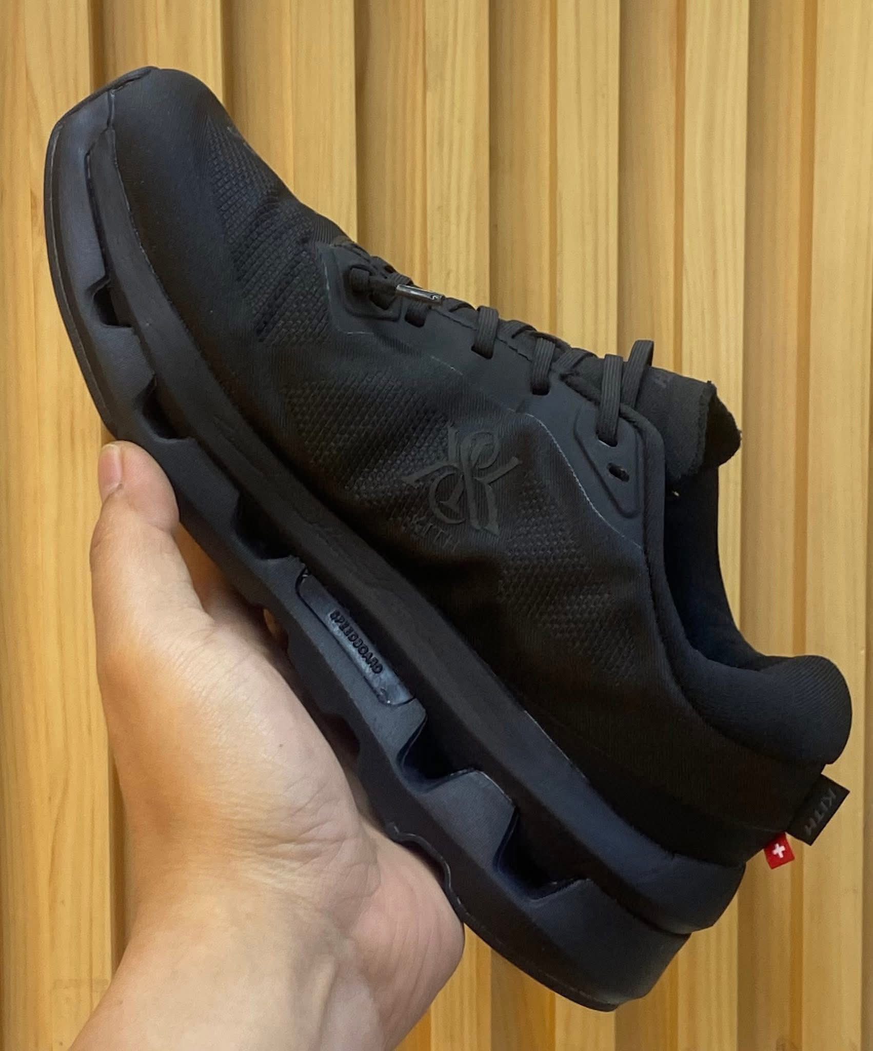 On Cloudzone Kith Black Sneakers