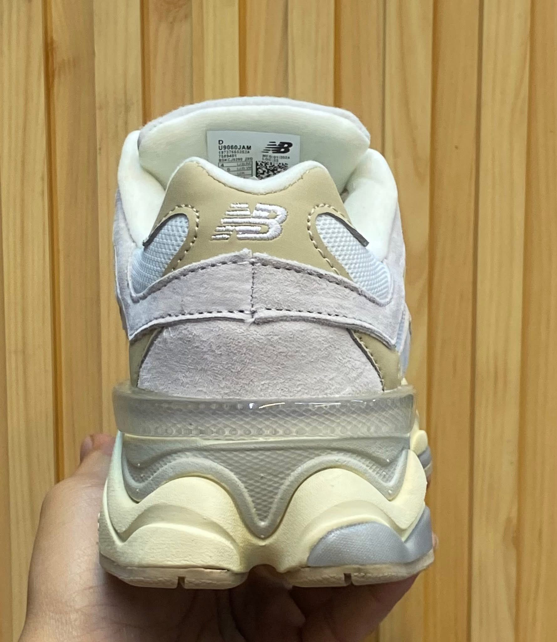 New Balance 9060 light yellow Sneakers