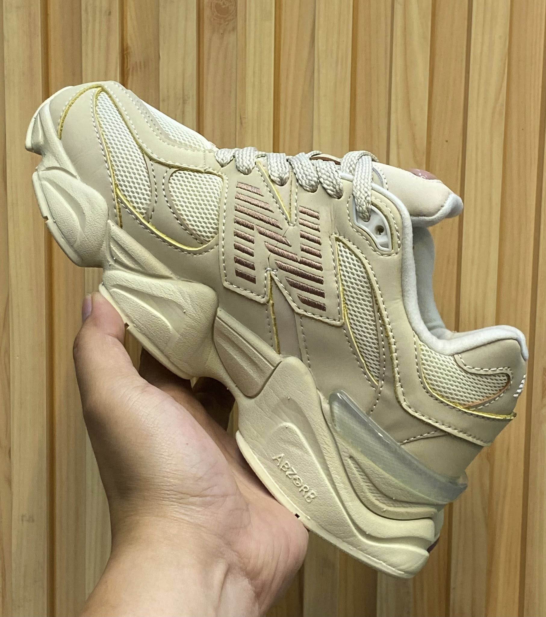 New Balance 9060 beige pink Sneakers