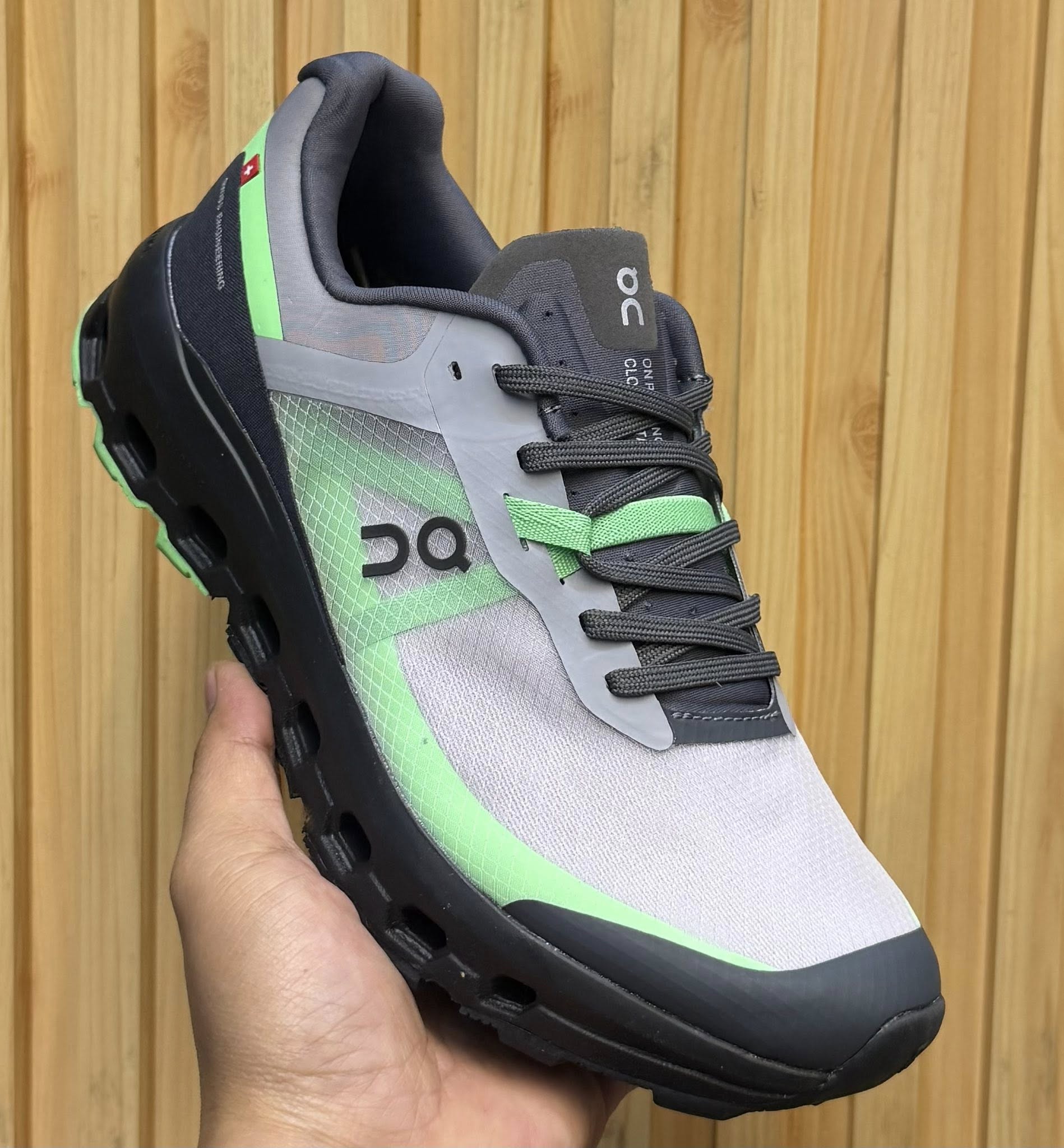 On Cloudvista 2 light gray Sneakers
