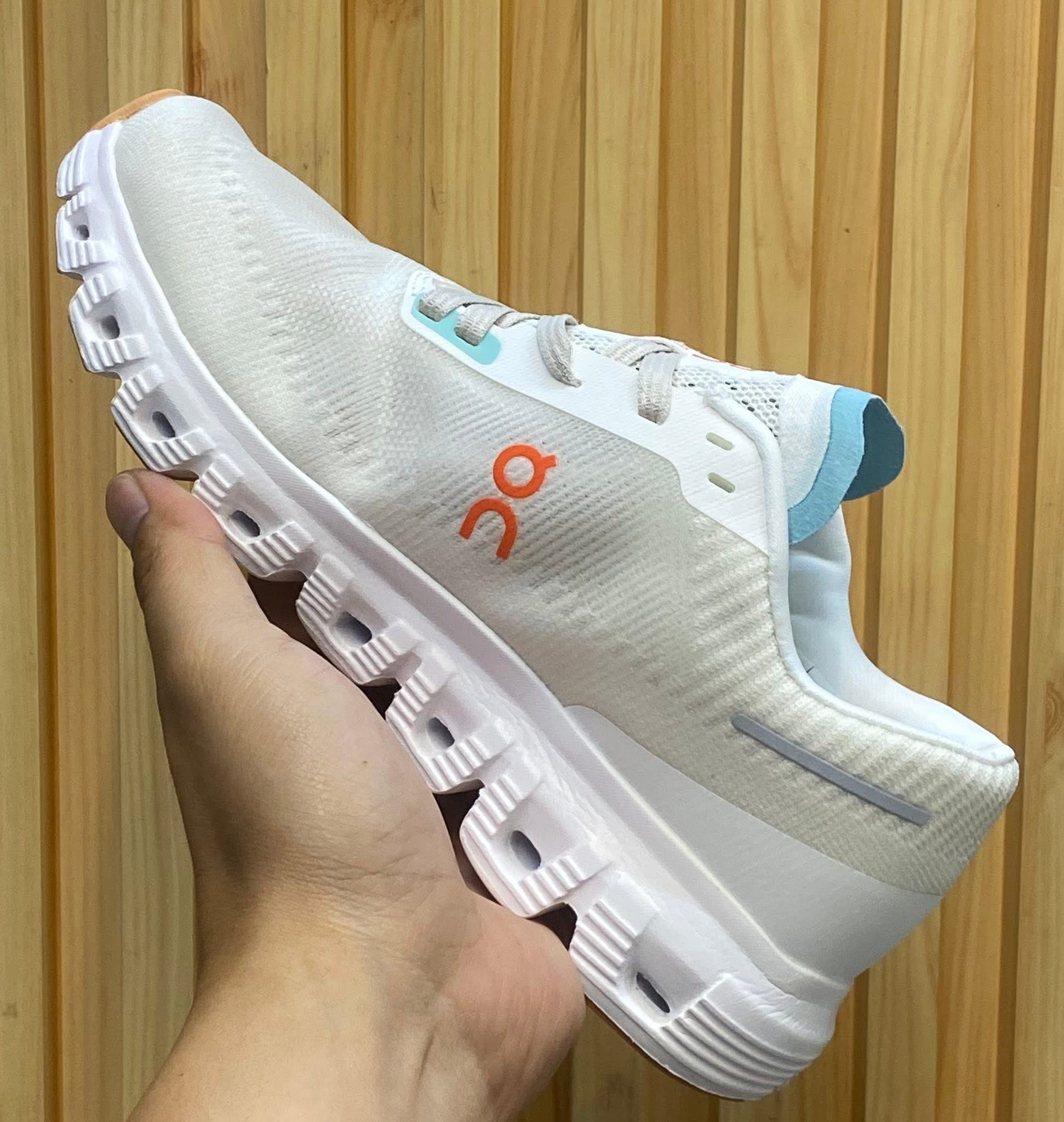 On Cloud 6 white light blue Sneakers