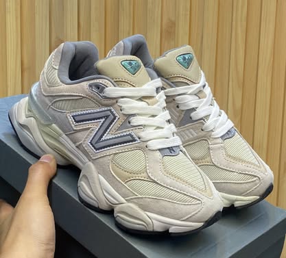 New Balance 9060 light gray Sneakers