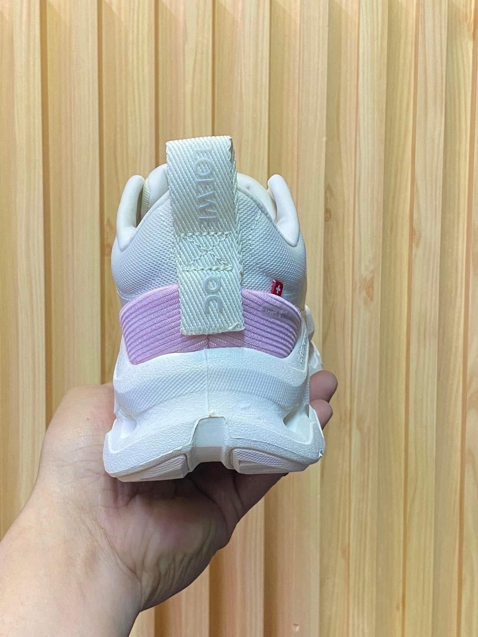 On x Loewe Cloudtilt 2 White pink Sneakers