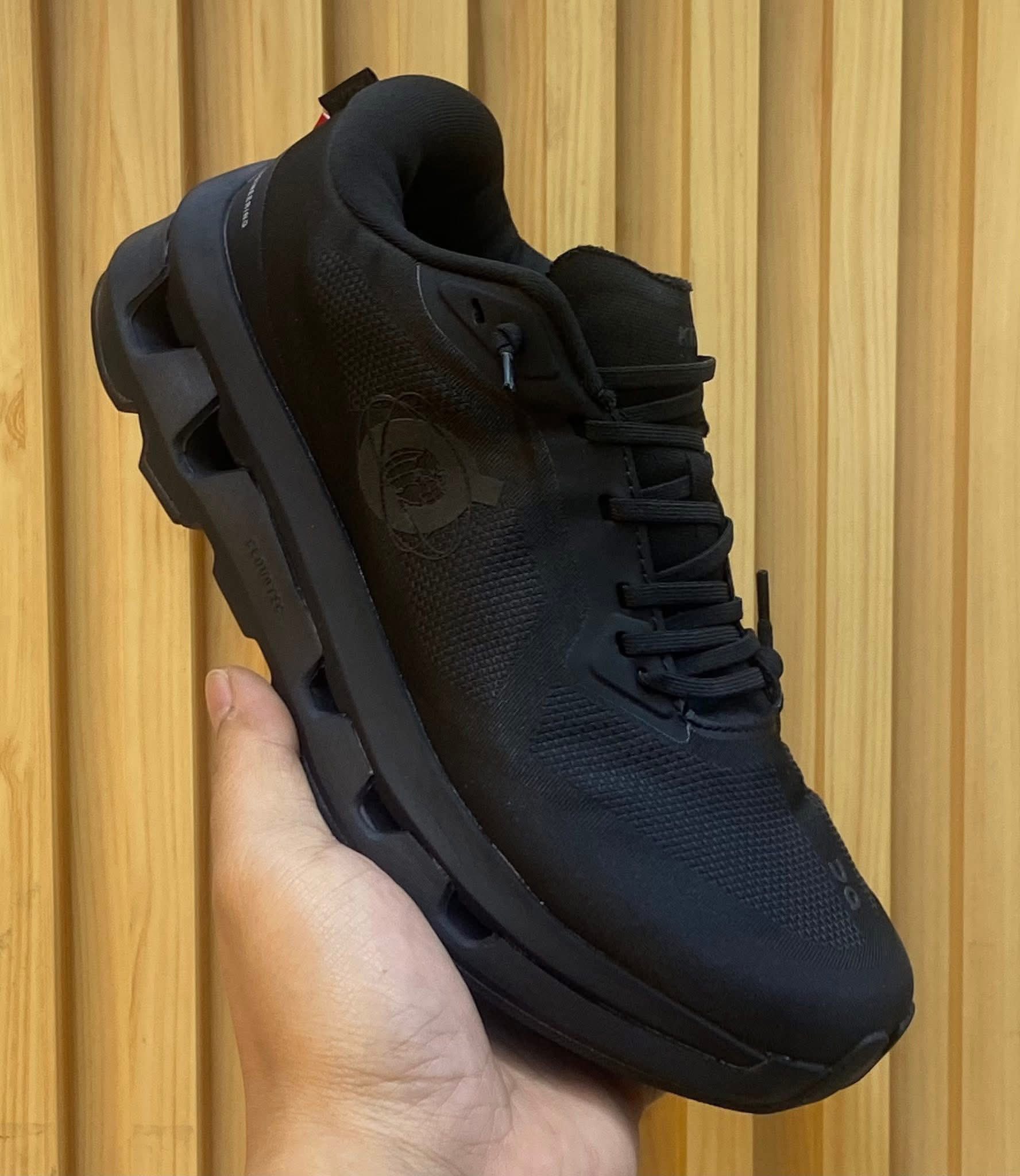 On Cloudzone Kith Black Sneakers