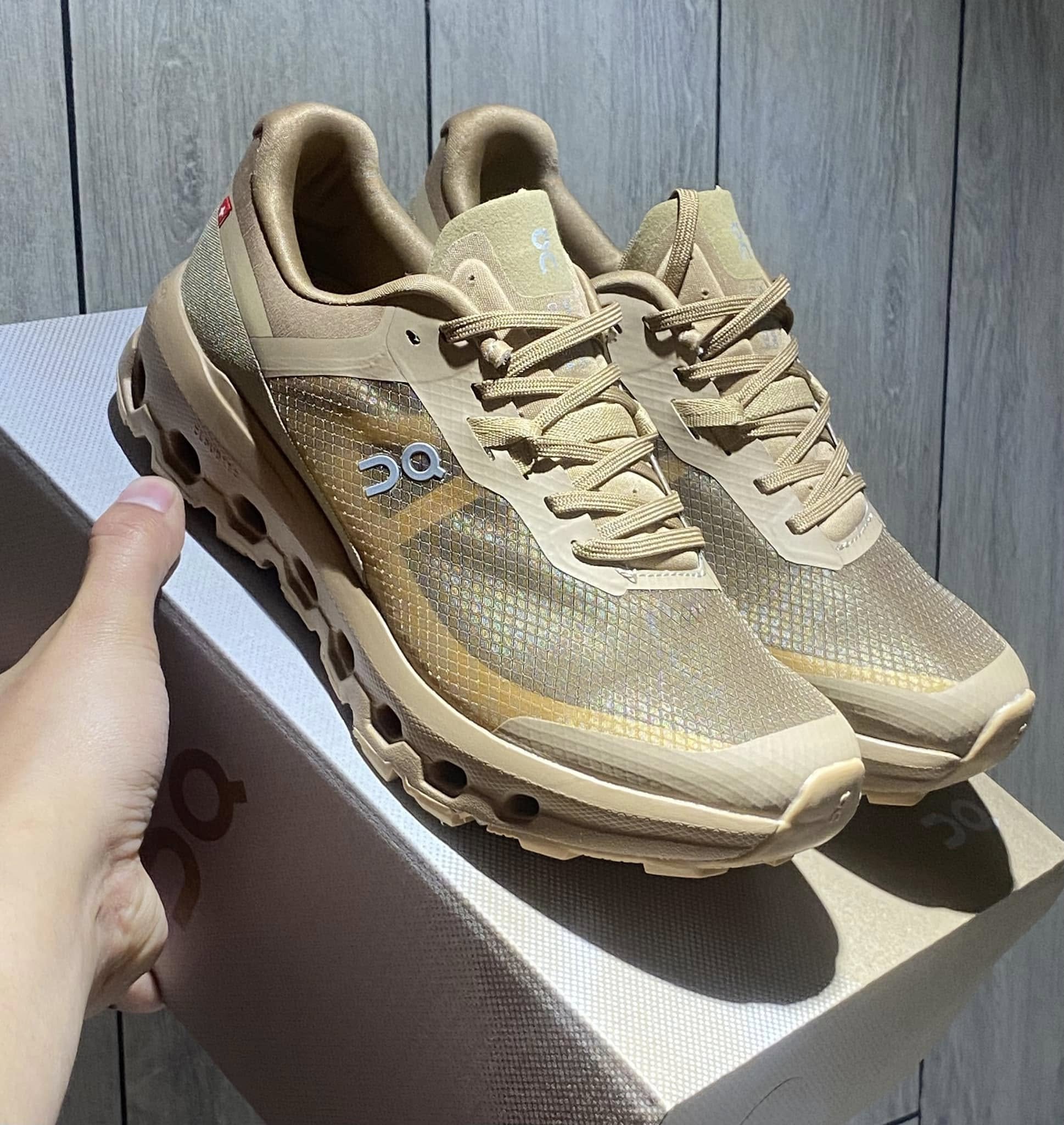 On Cloudvista 2 Brown Sneakers