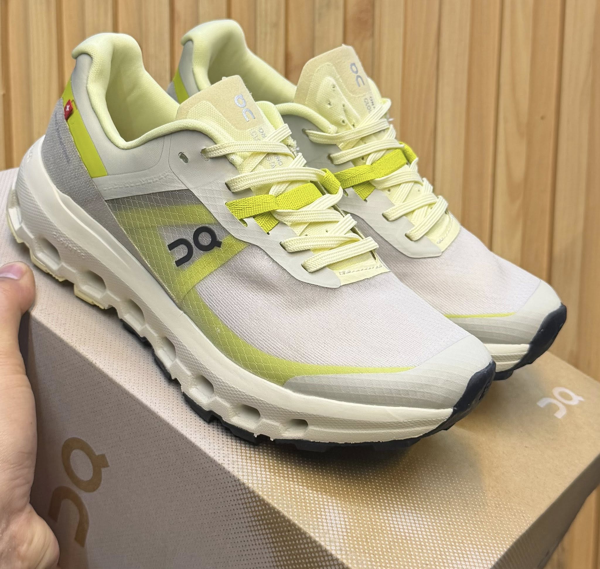 On Cloudvista 2 white yellow green Sneakers