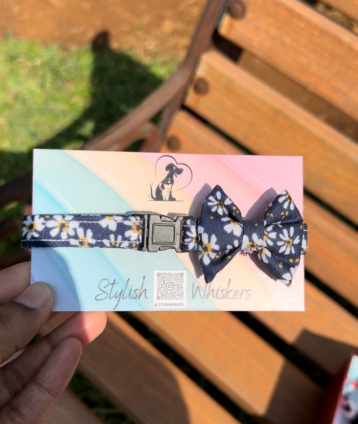 Daisy Night Handmade Cat Collar with Bow