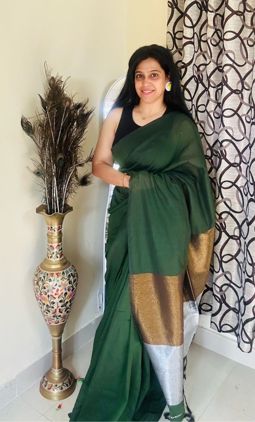 Green Hand Woven Cotton Tissue Saree
