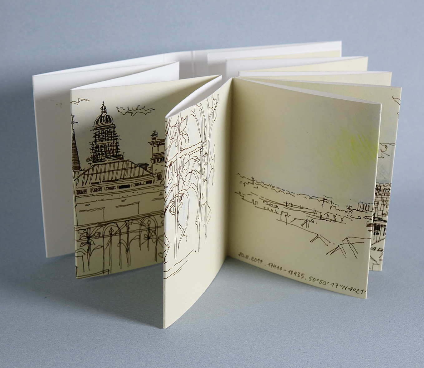 LEPORELLIMINI # 43 // Les Petits Riens de Bruxelles