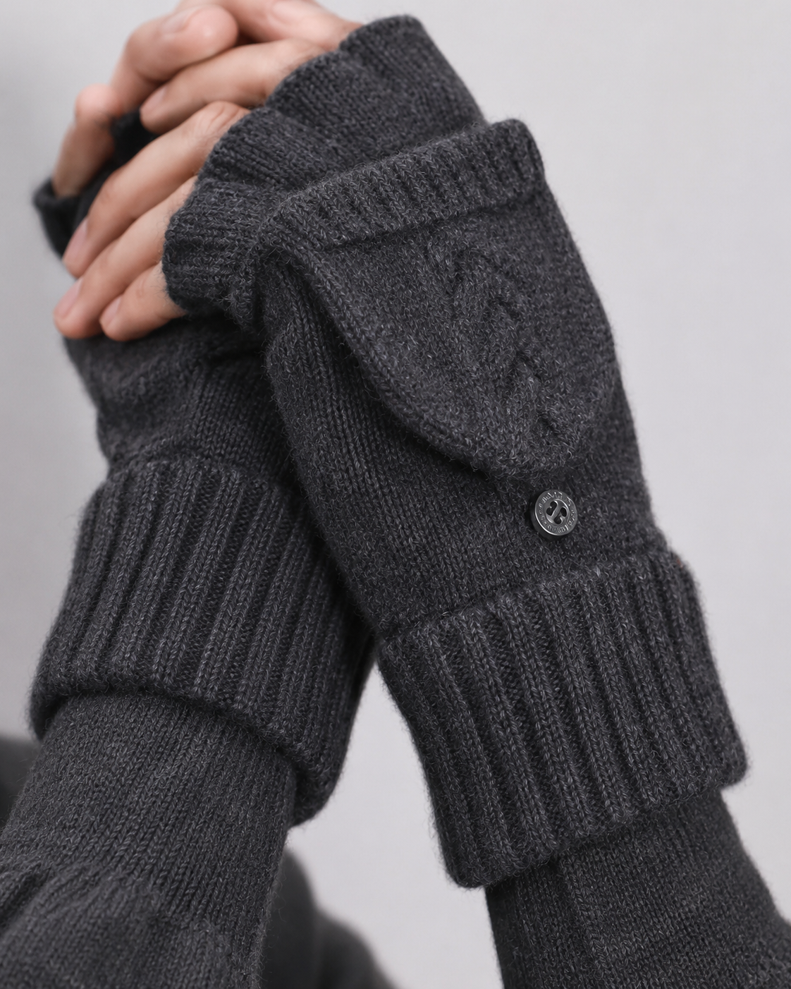 100% Pure Cashmere Convertible Fingerless Mittens in Deep Charcoal