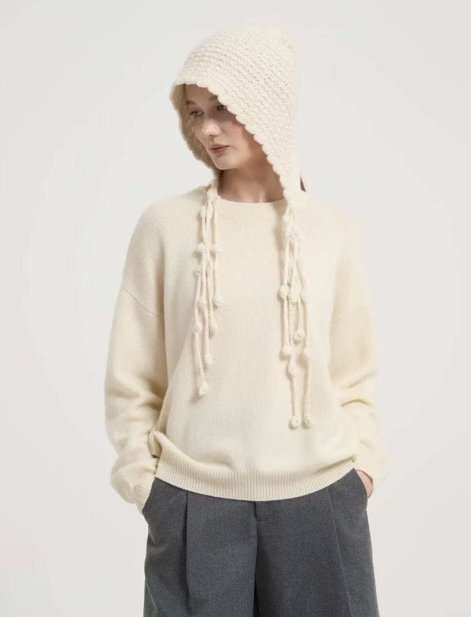 100% Pure Cashmere Hand-Knitted Bellflower Bonnet Hat