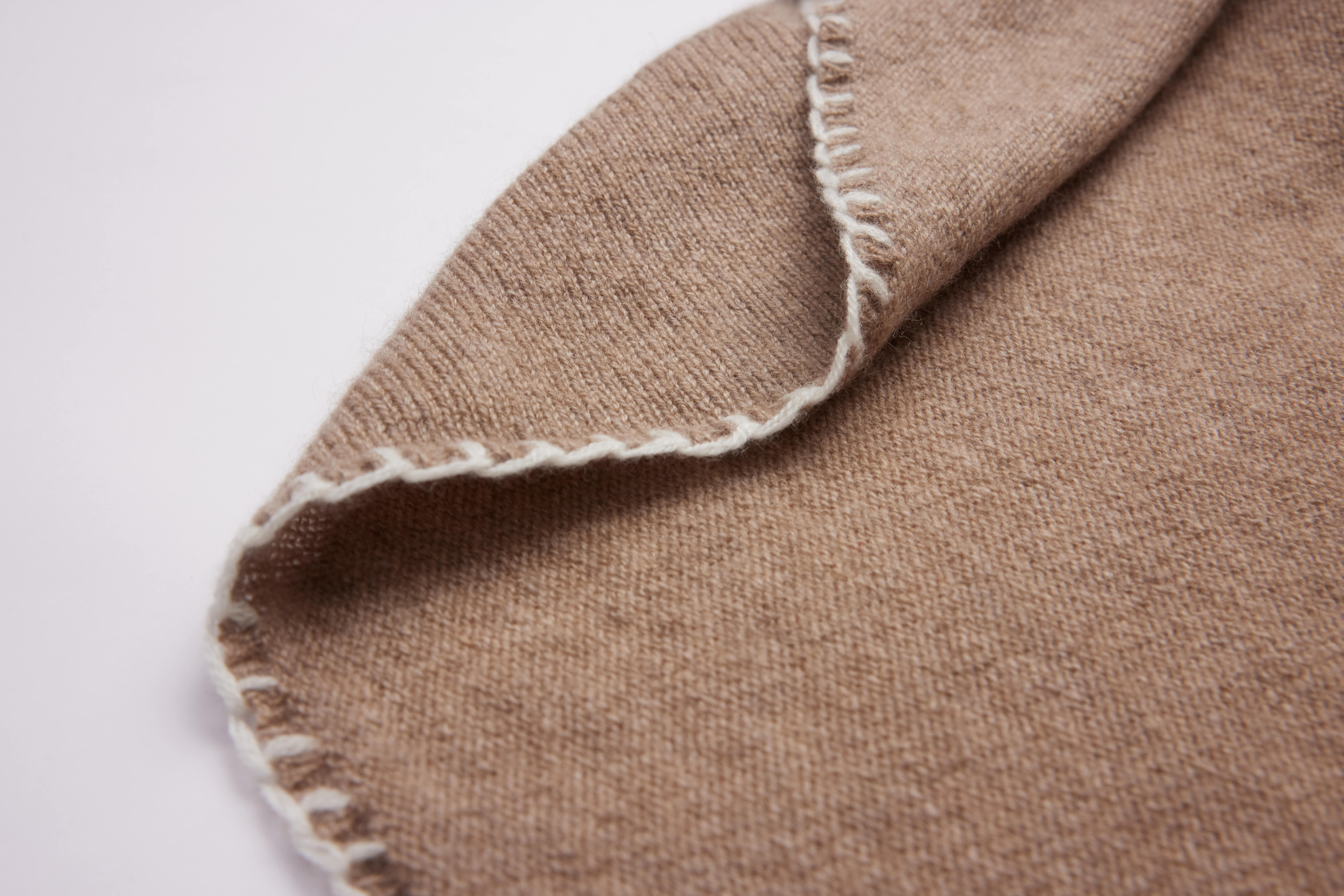 100% Cashmere Oversized Shawl with Hand-Stitched Edges – Khaki