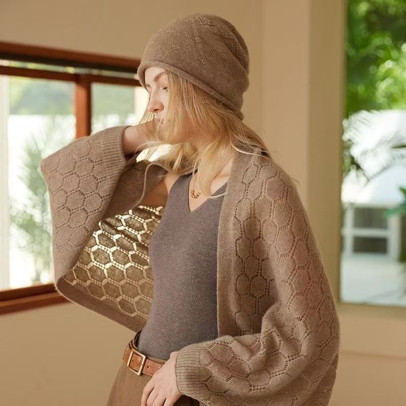 100% Cashmere Honeycomb Knit Sleeve Shawl