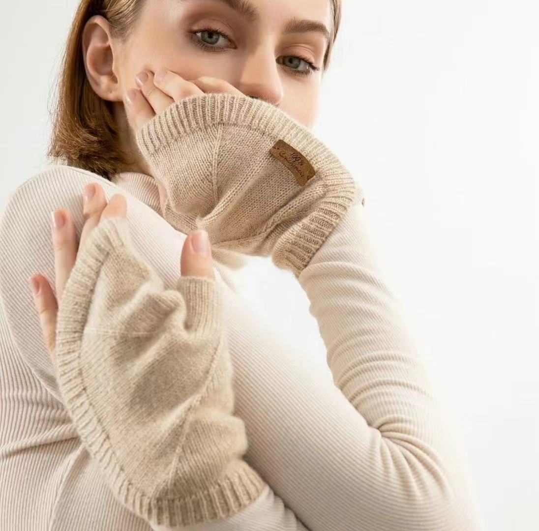 100% Pure Cashmere Shell Hand Warmers